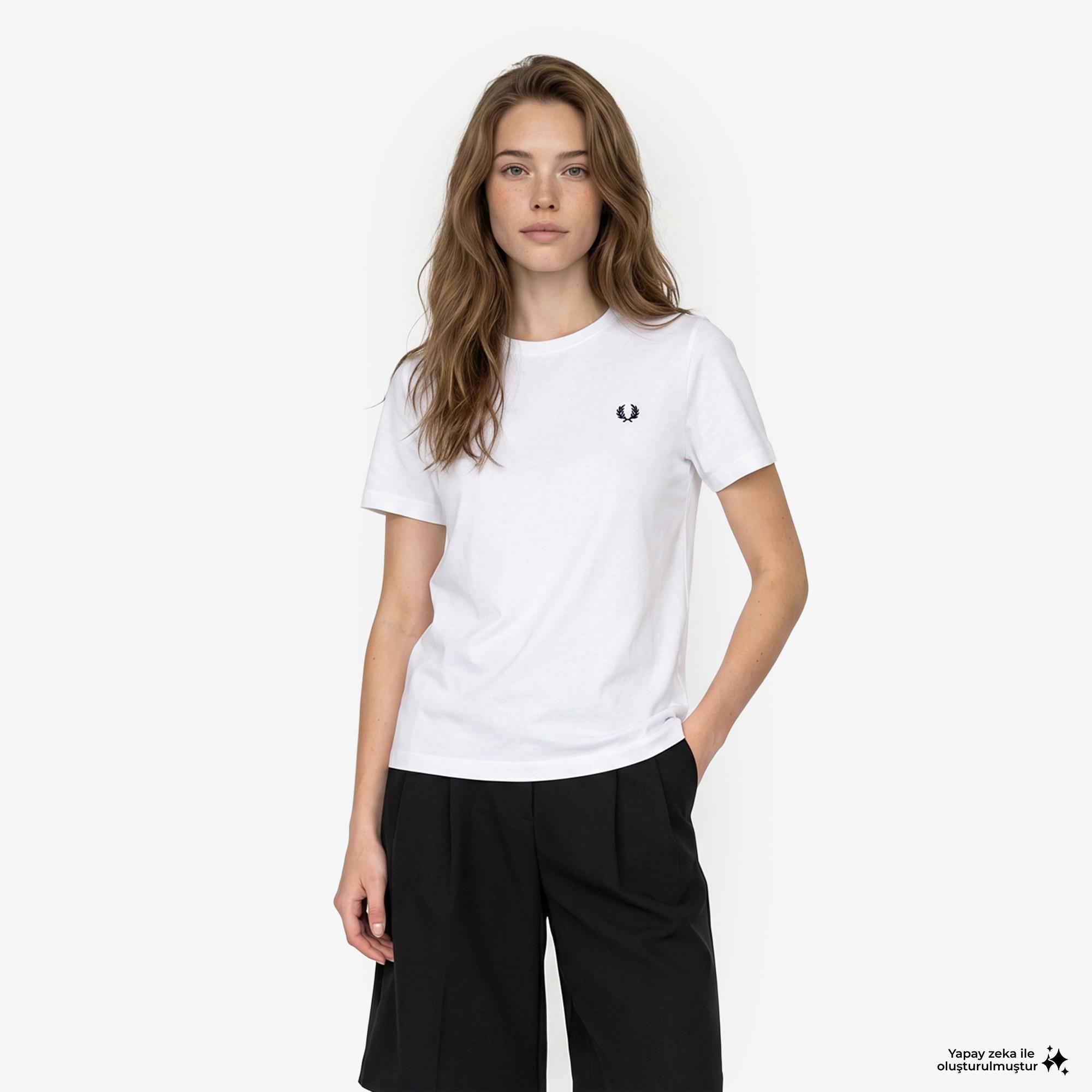 Fred Perry Kadın Beyaz T-Shirt