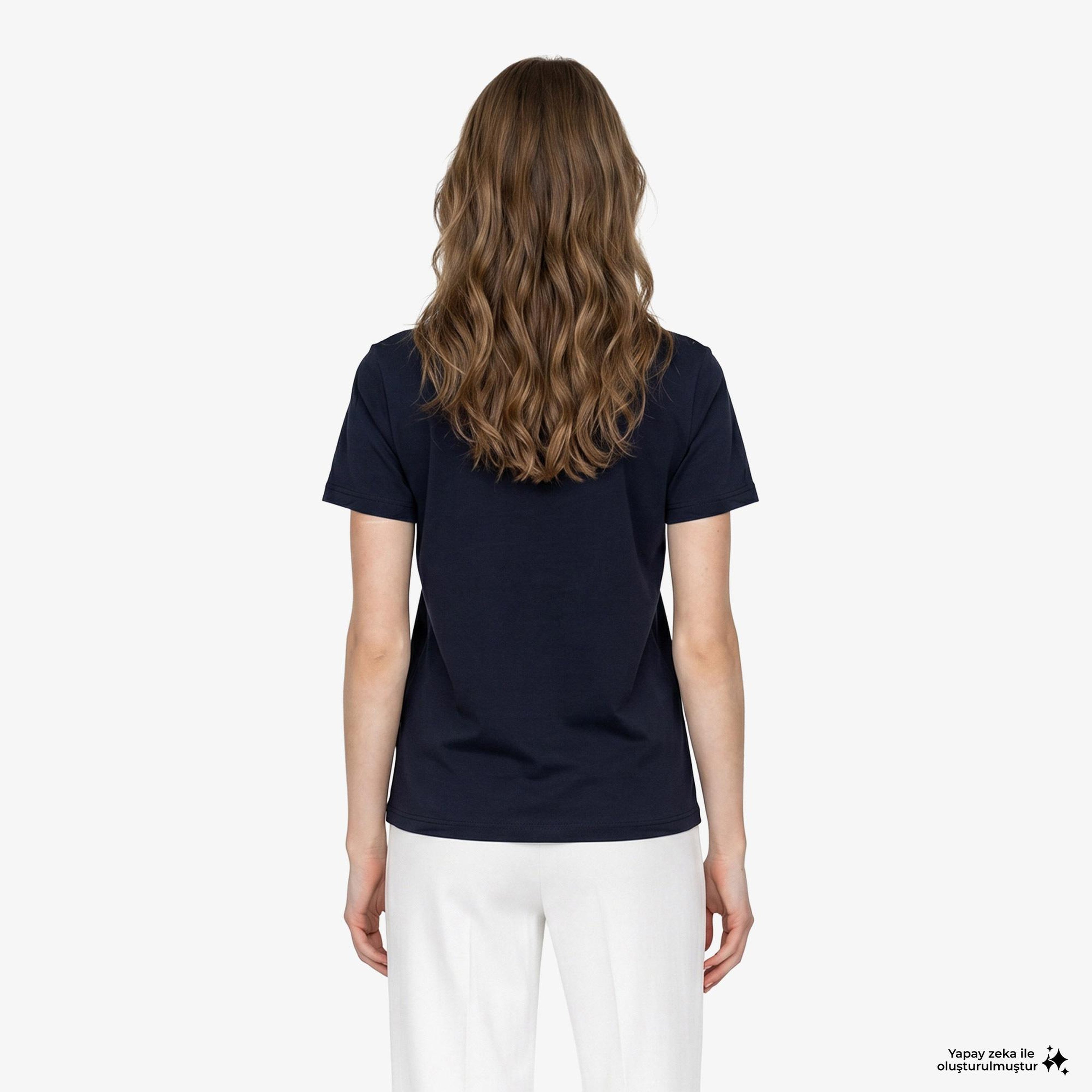Fred Perry Kadın Lacivert T-Shirt
