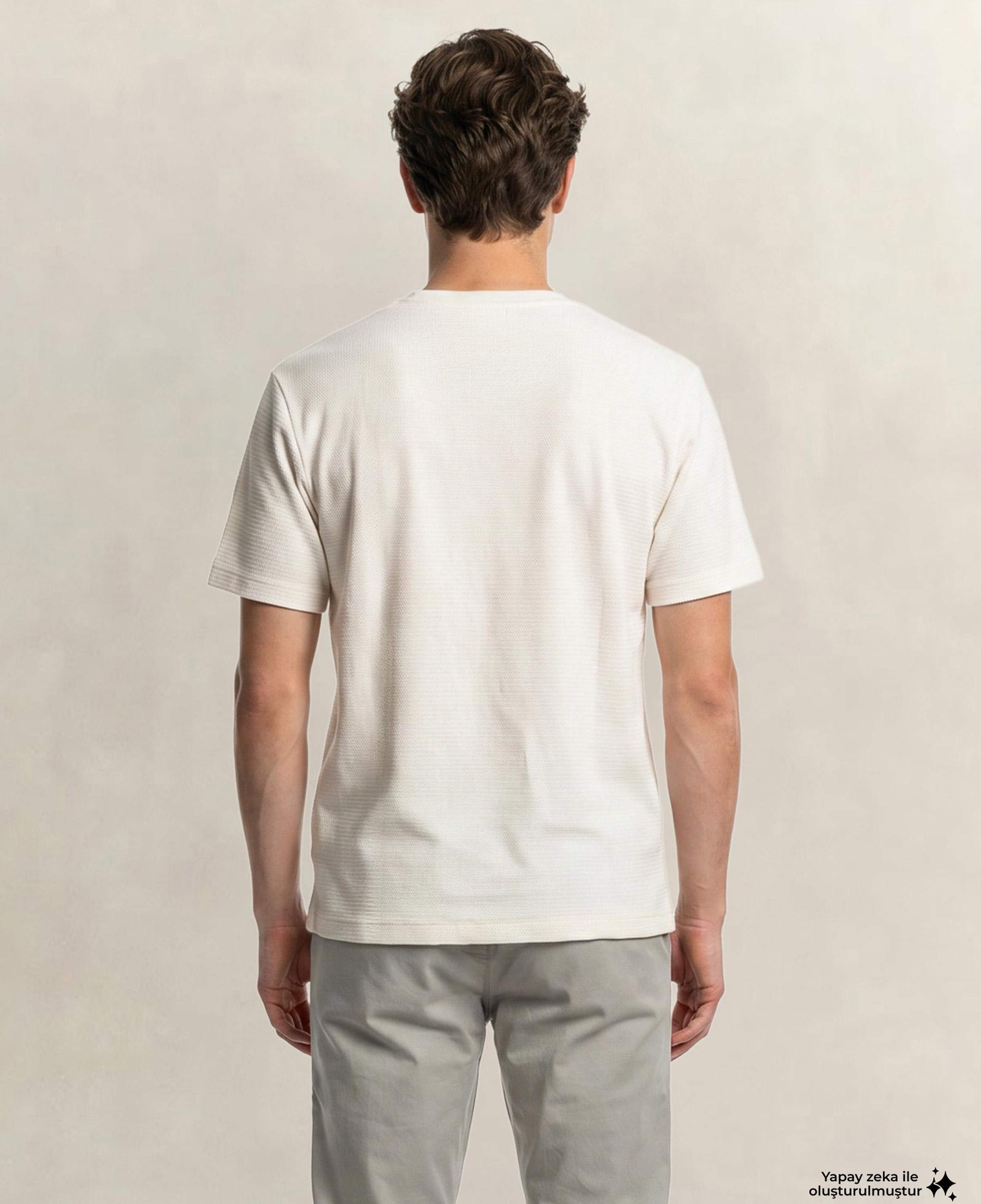 GANT Erkek Beyaz Bisiklet Yaka Regular Fit Logolu T-Shirt