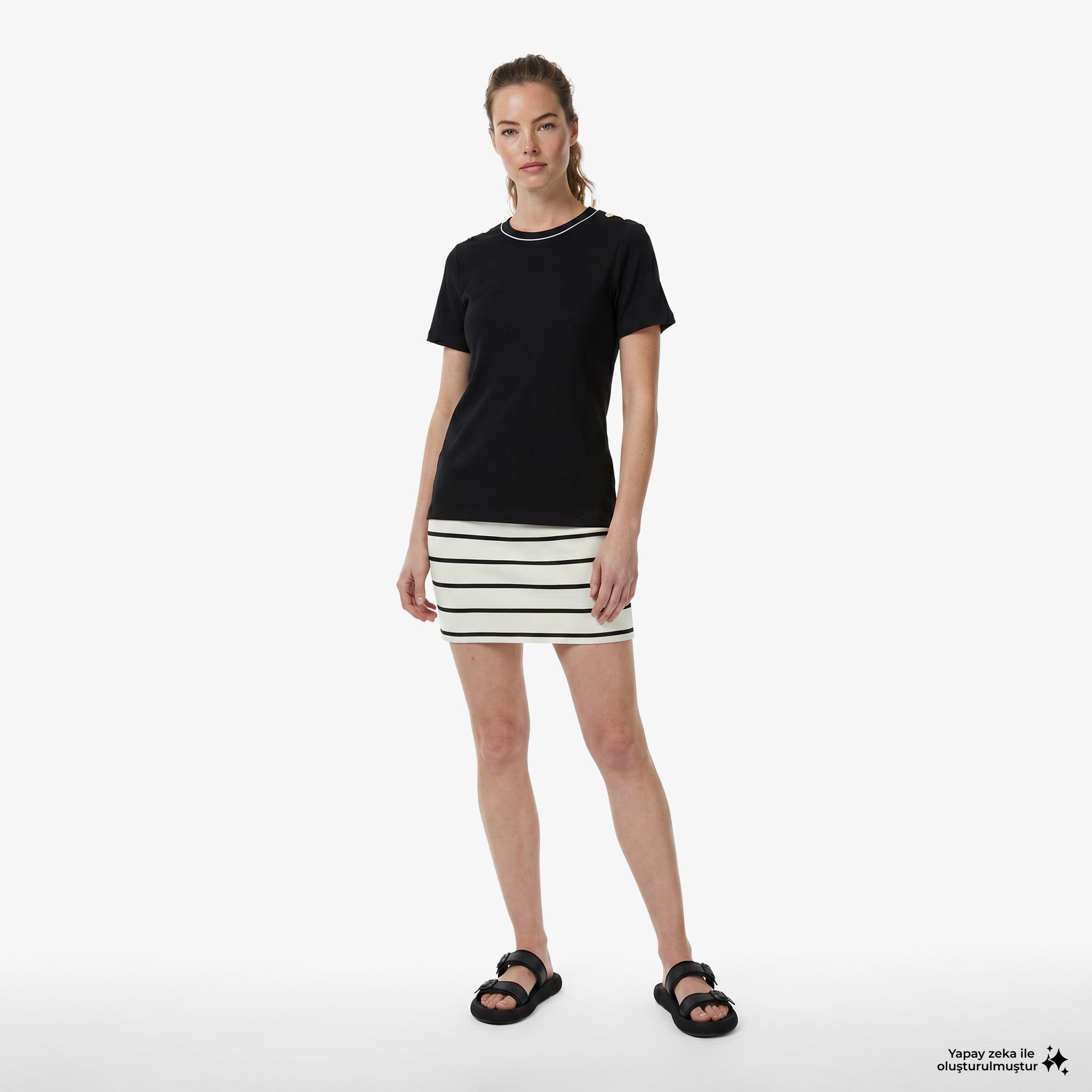 Nautica Kadın Siyah Slim Fit T-Shirt