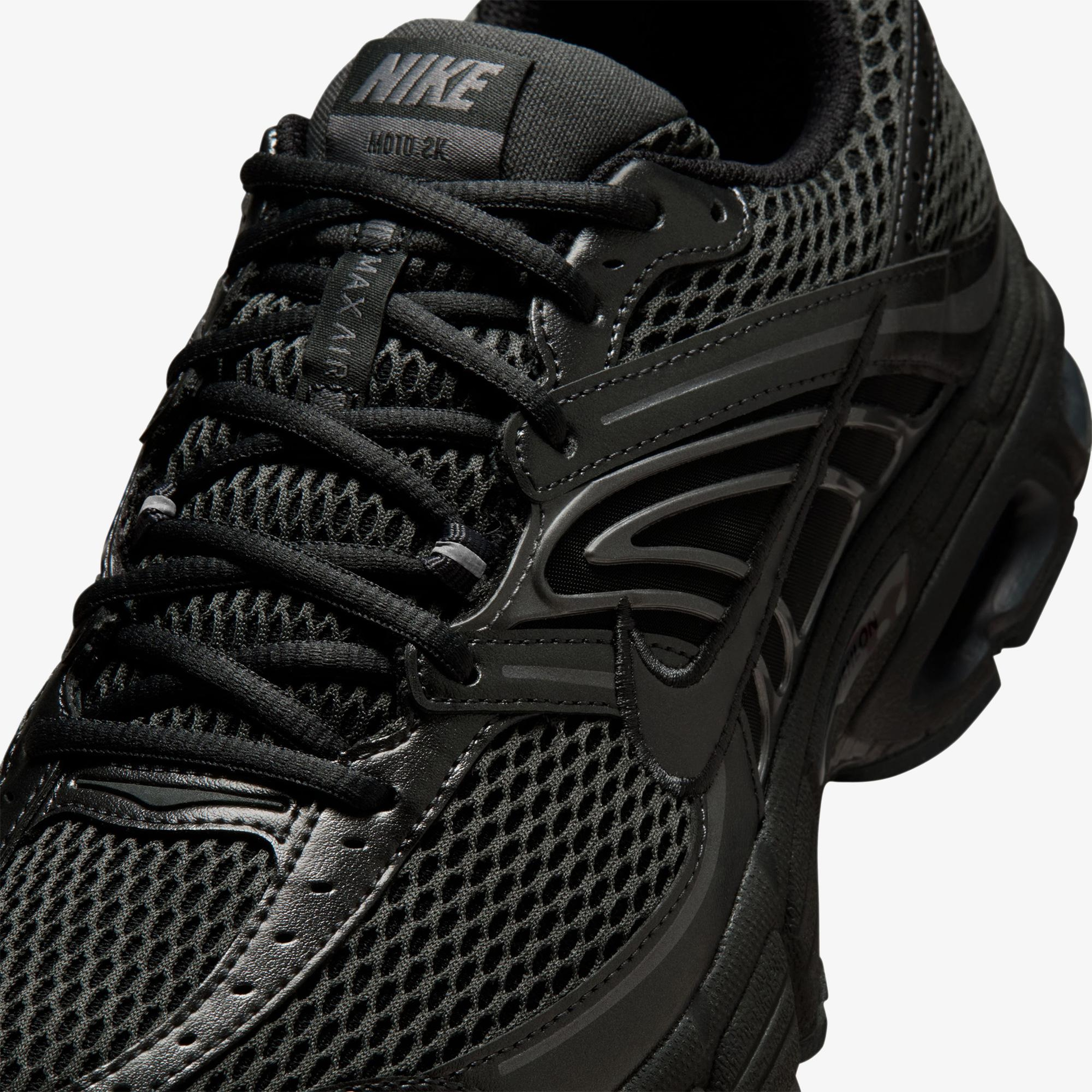 Nike Air Max Moto 2K Erkek Siyah Spor Ayakkabı