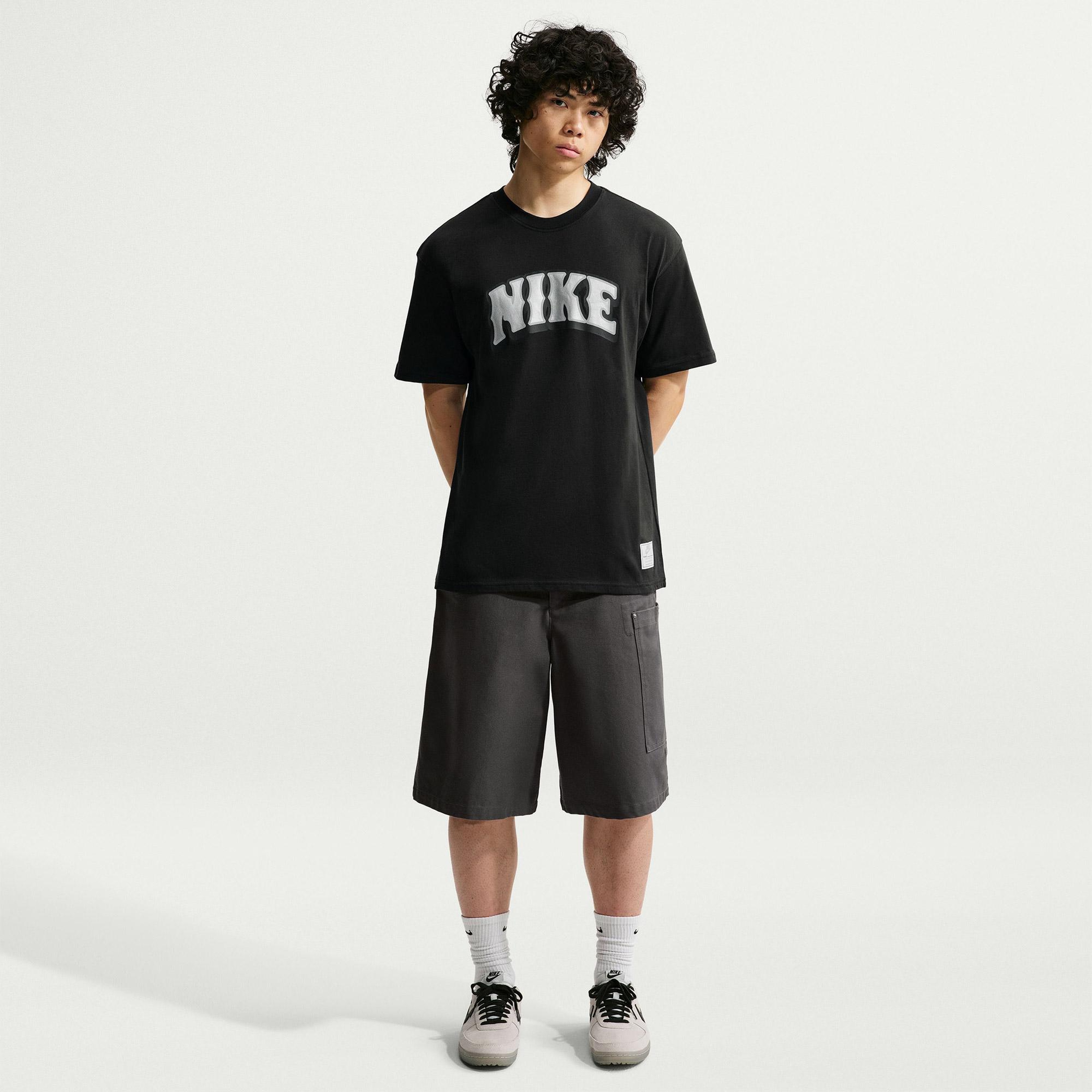Nike Sportswear Loose Ball Erkek Siyah T-Shirt