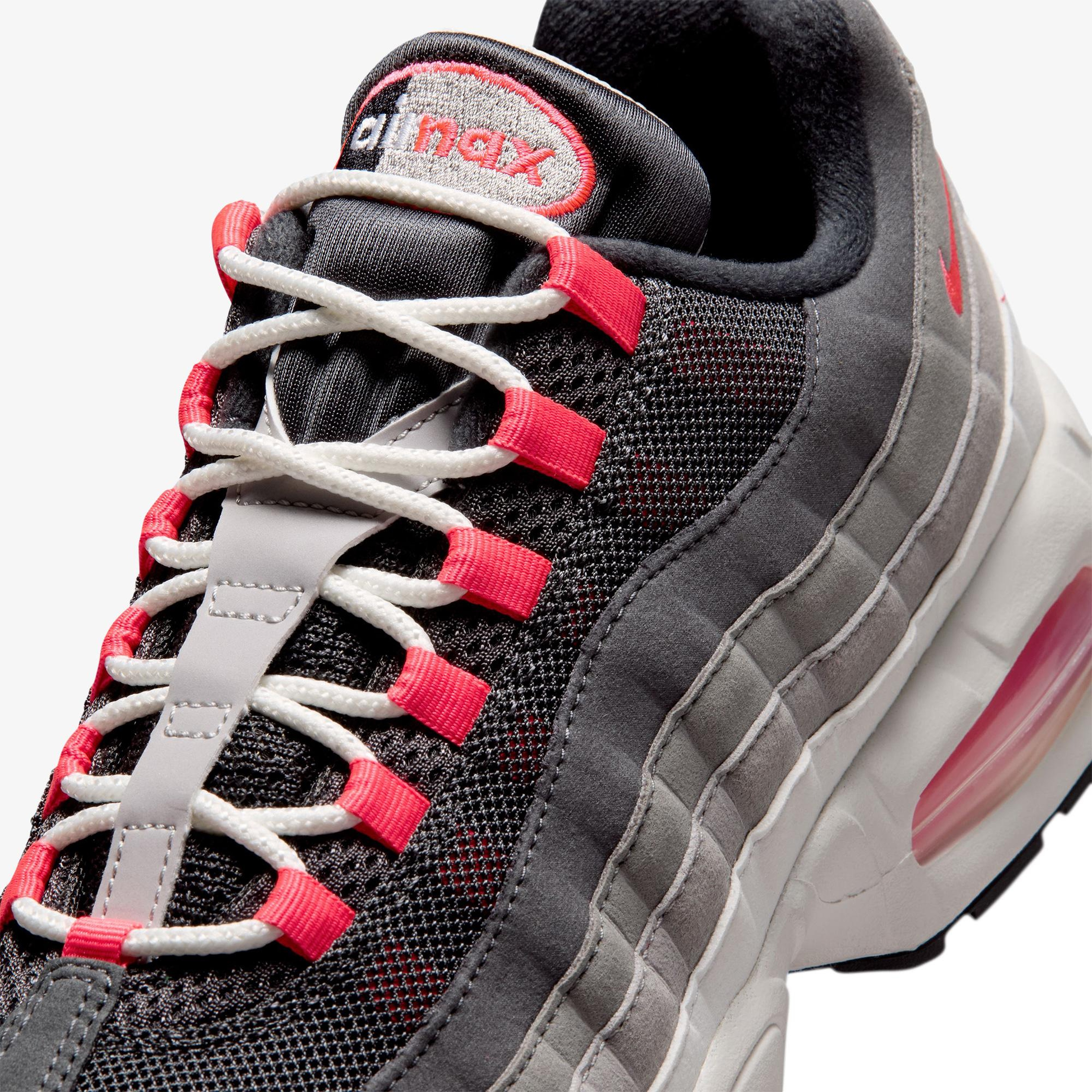 Nike Air Max Moto 2K Erkek Siyah Spor Ayakkabı
