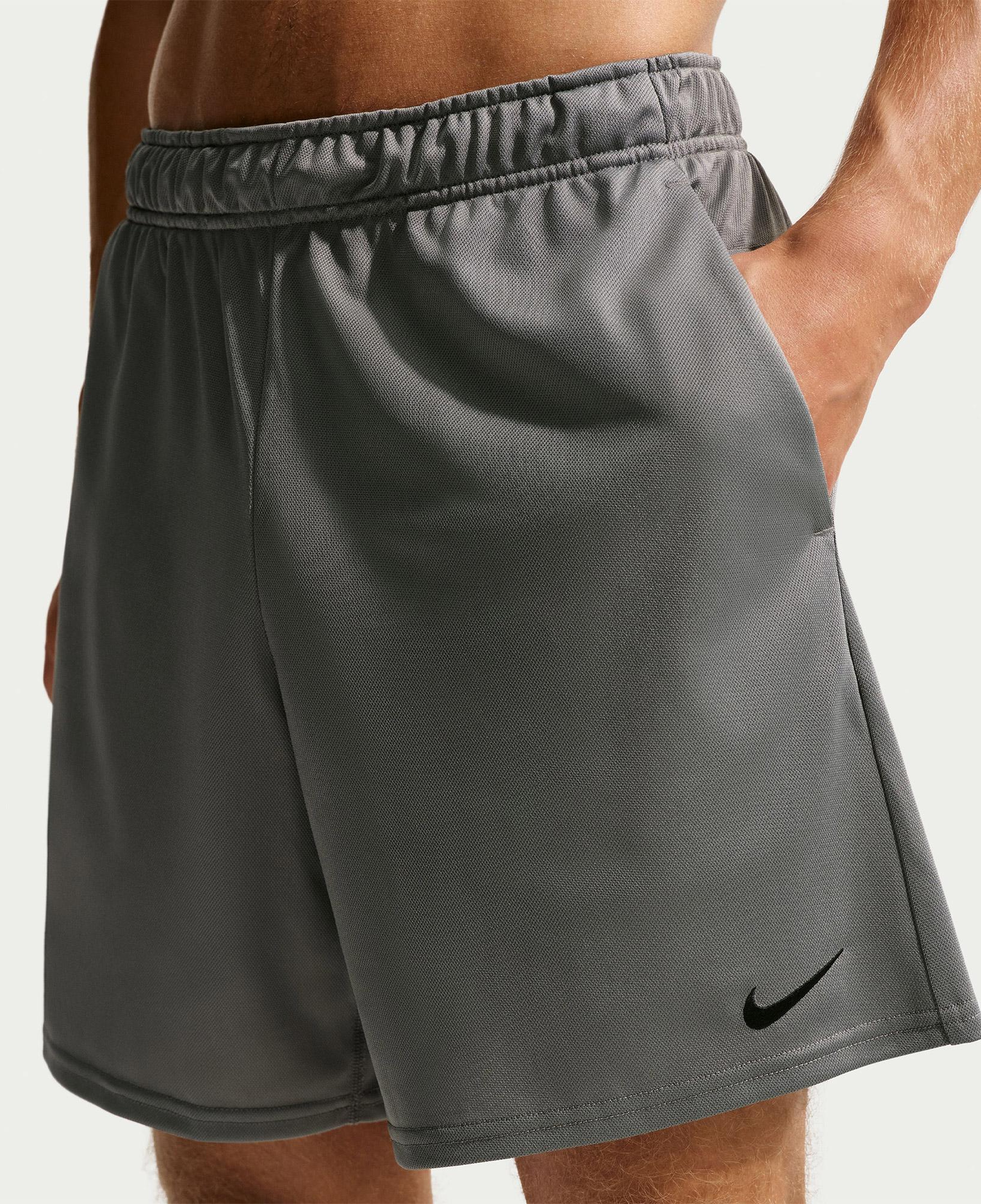 Nike Dri-Fit Flex 18 cm Erkek Gri Şort