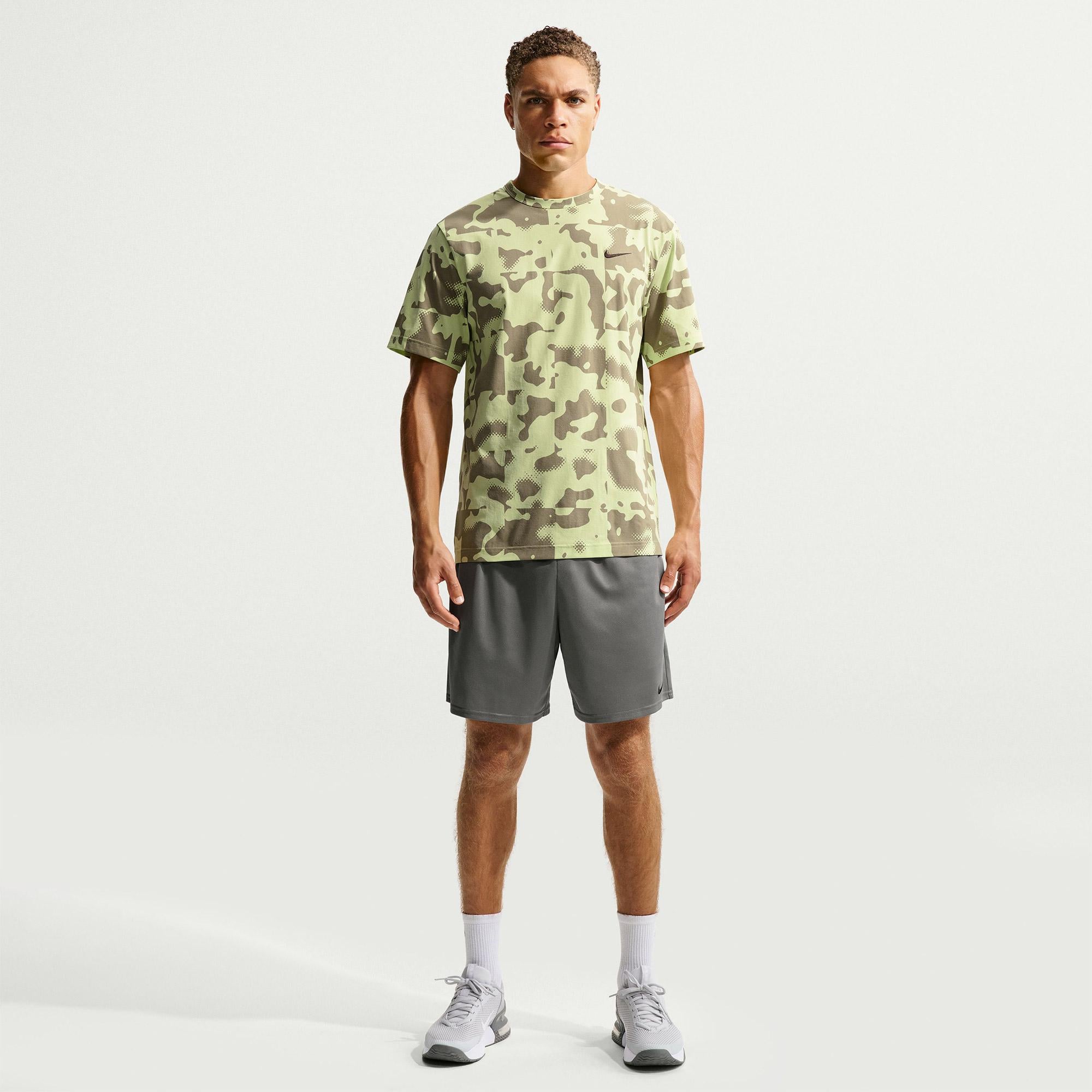 Nike Dri-Fit Flex 18 cm Erkek Gri Şort
