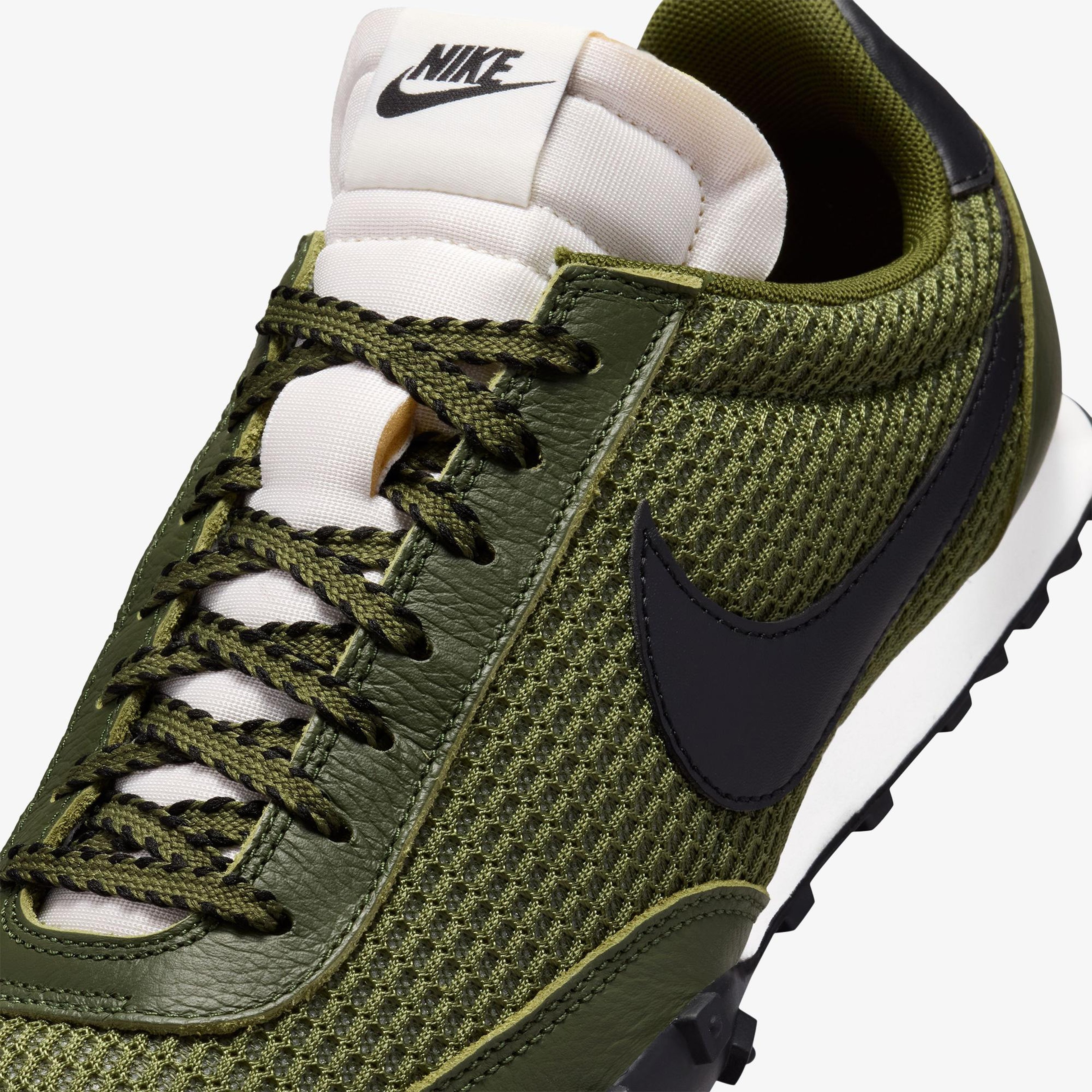 Nike Waffle Racer SE Erkek Yeşil Spor Ayakkabı