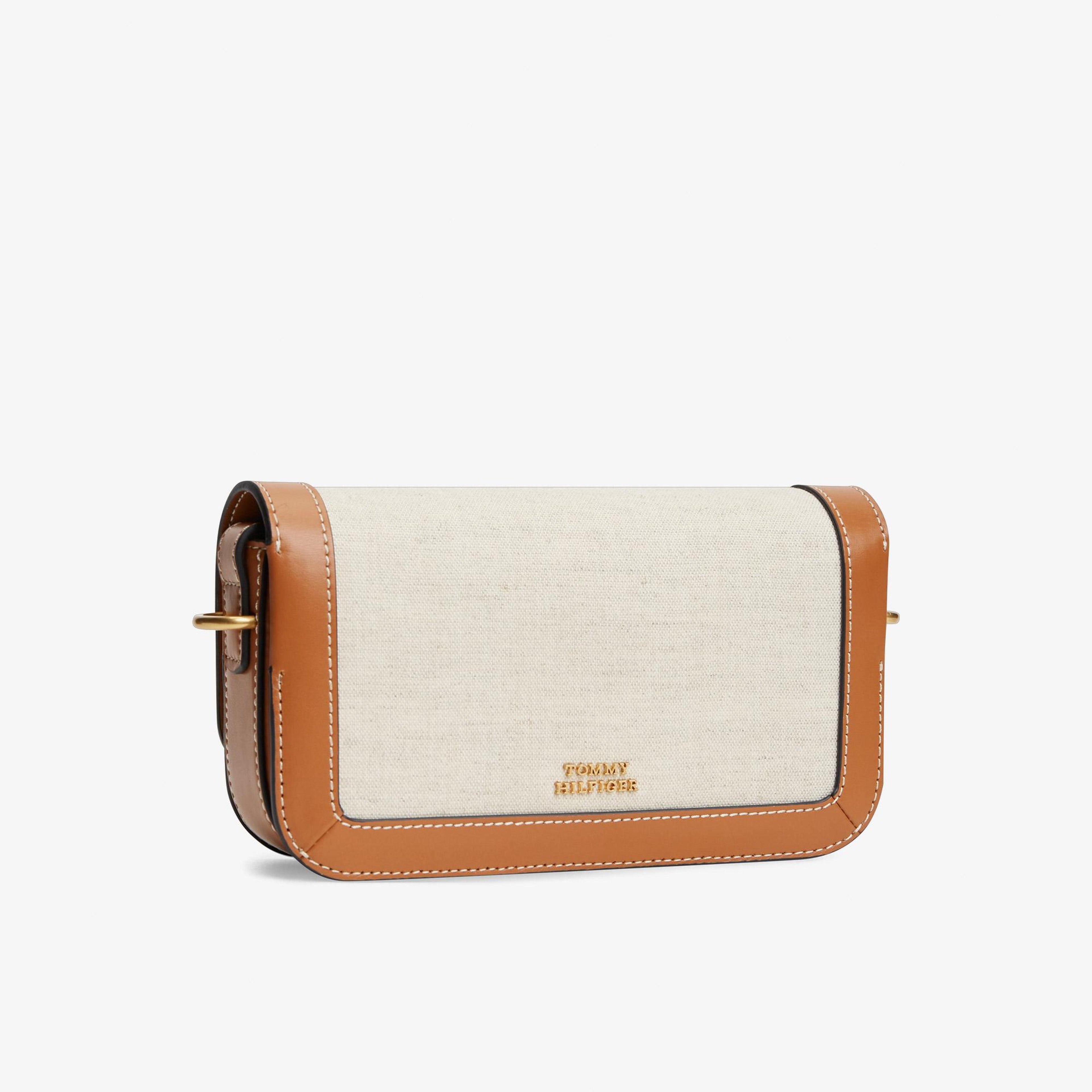 Tommy Hilfiger Script Flap Crossover Canvas Kadın Kahverengi El Çantası