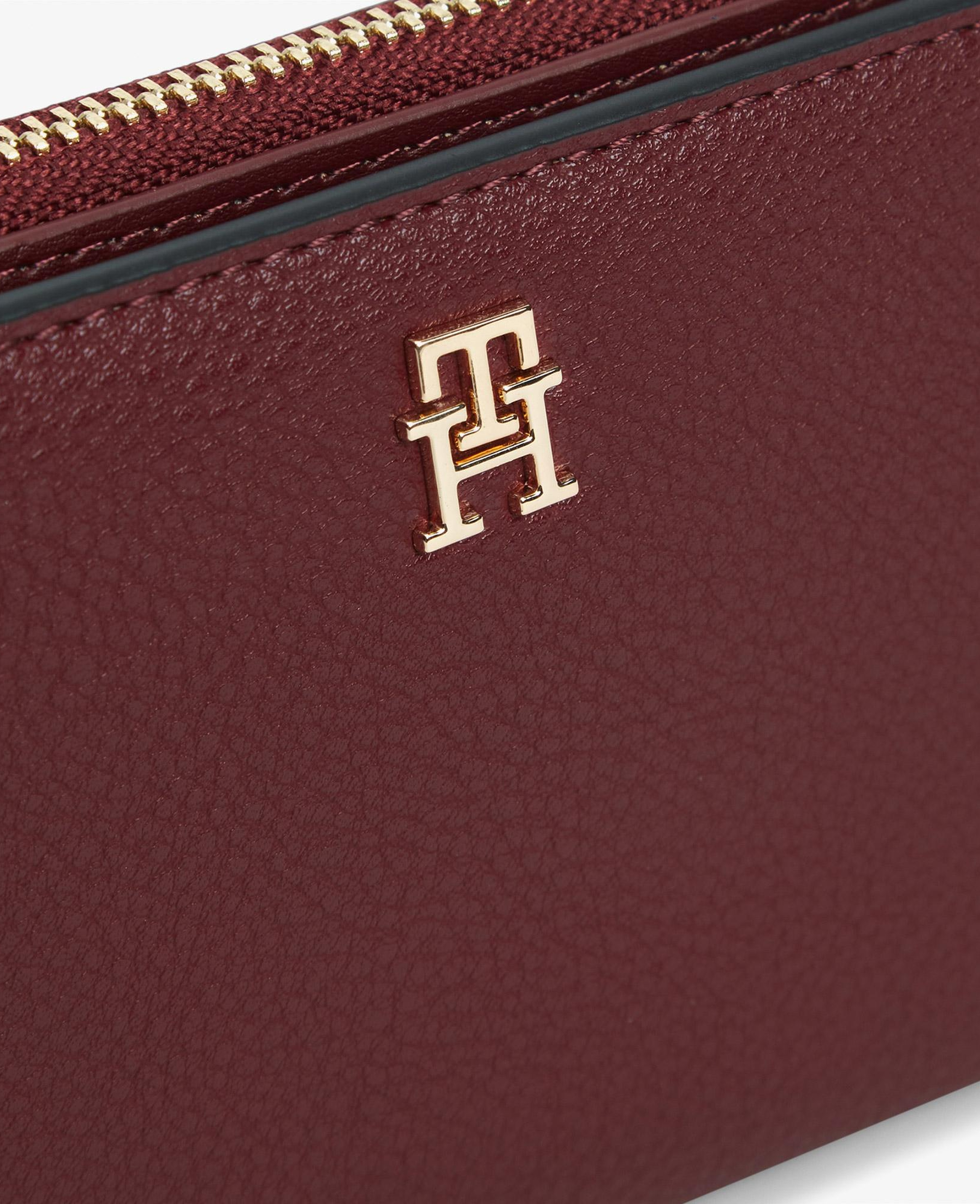 Tommy Hilfiger Icon Seasonal Kadın Kahverengi Cüzdan