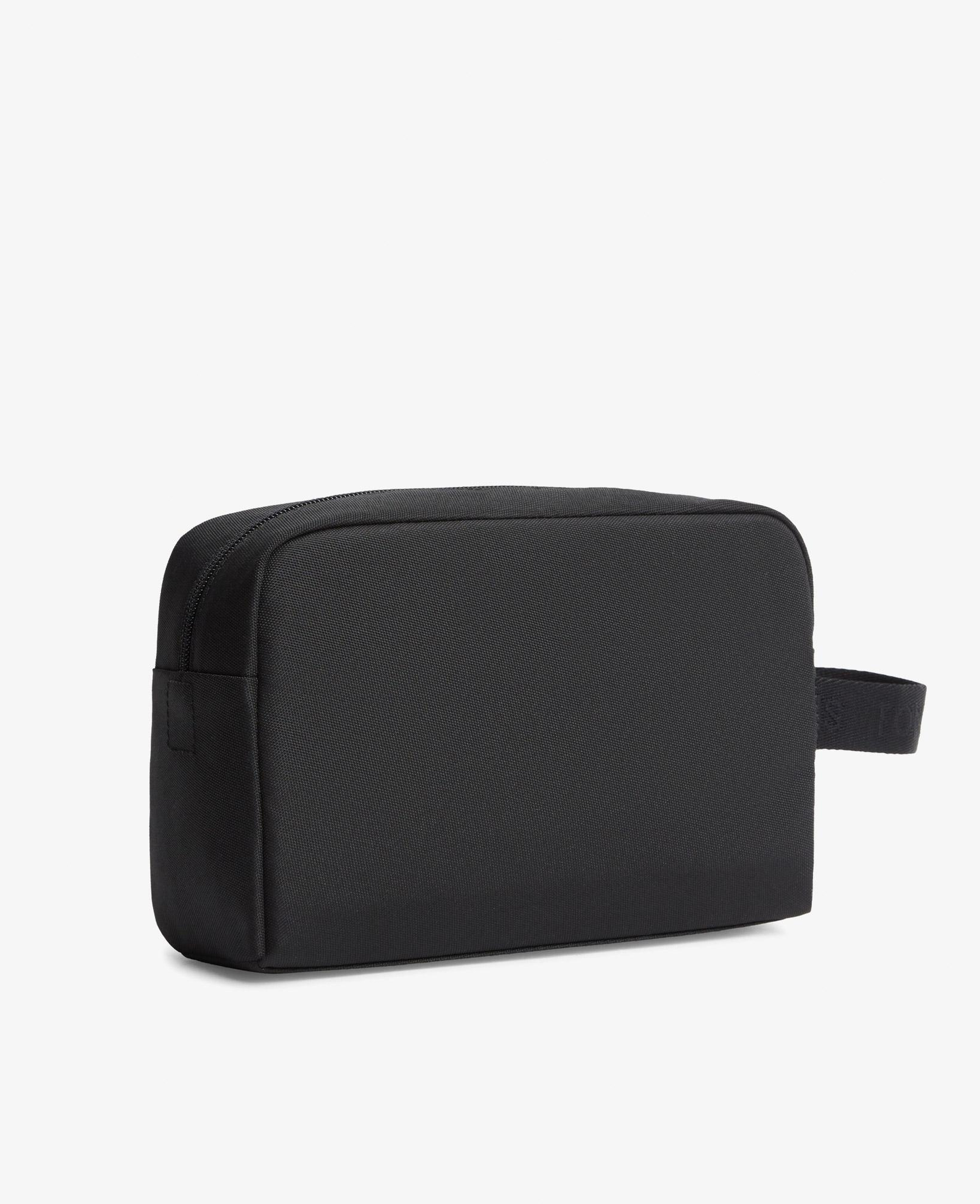 Tommy Hilfiger Essential Daily Erkek Siyah El Çantası