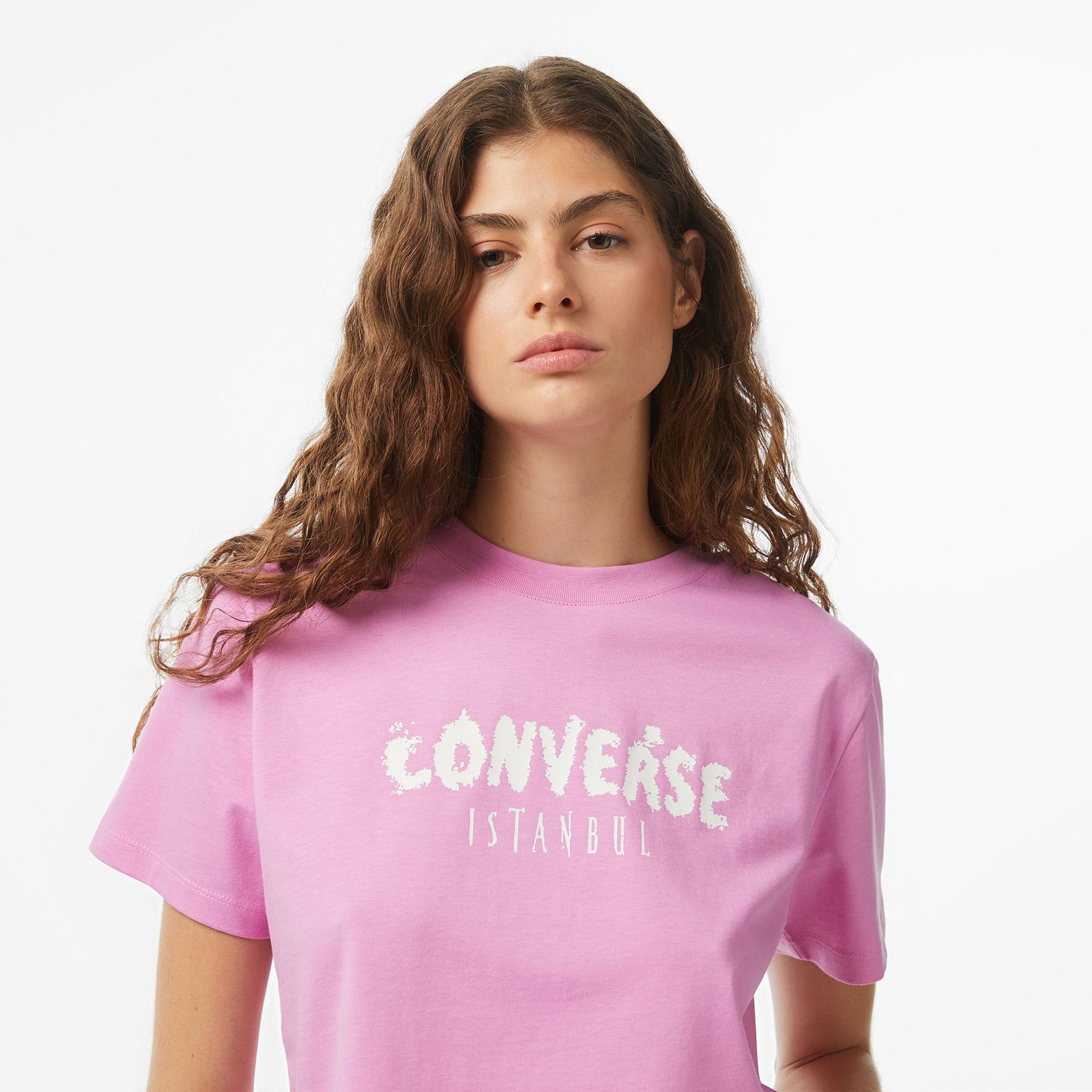 Converse Kadın Pembe Grafik Baskılı T-Shirt