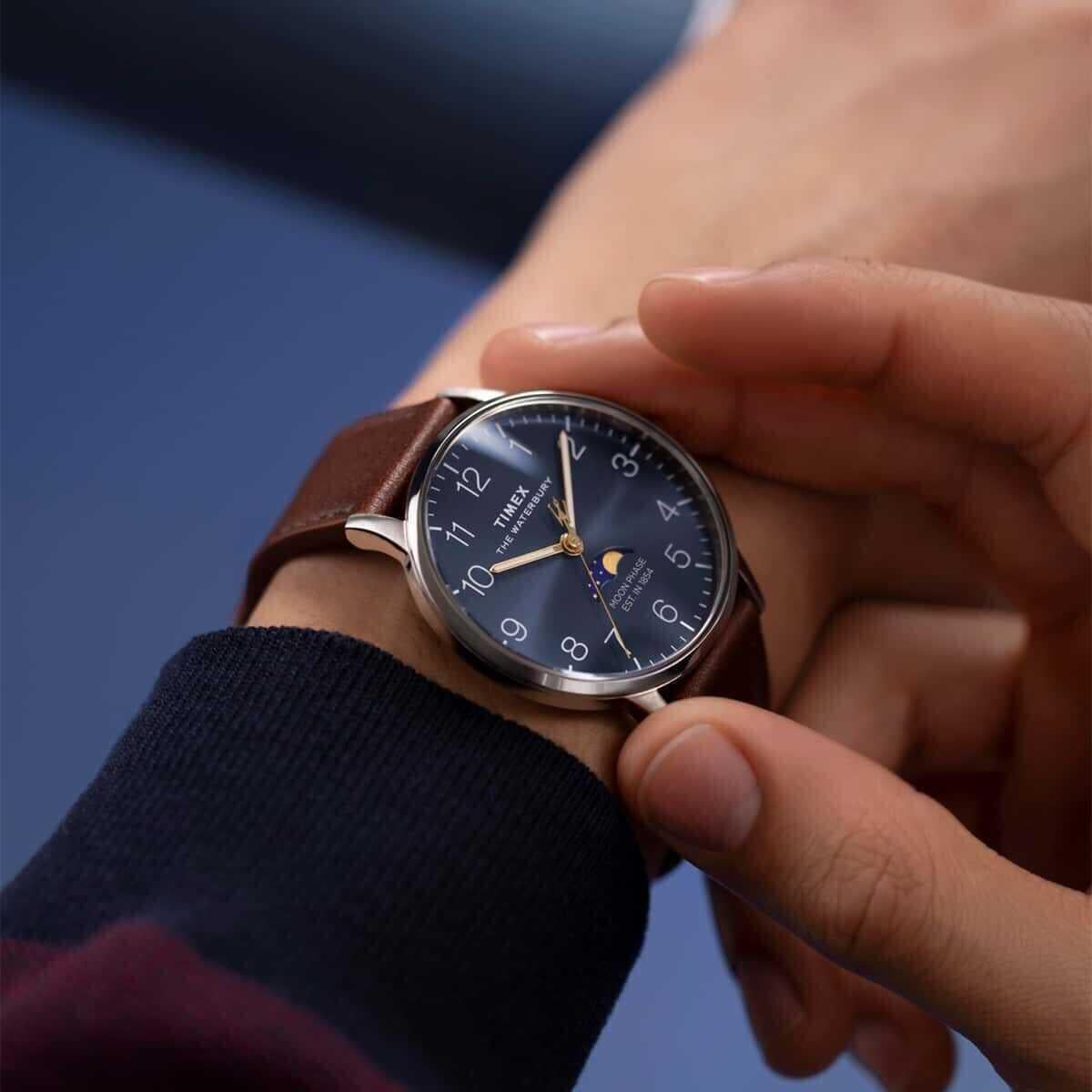 Timex TW2W75600 Erkek Kol Saati