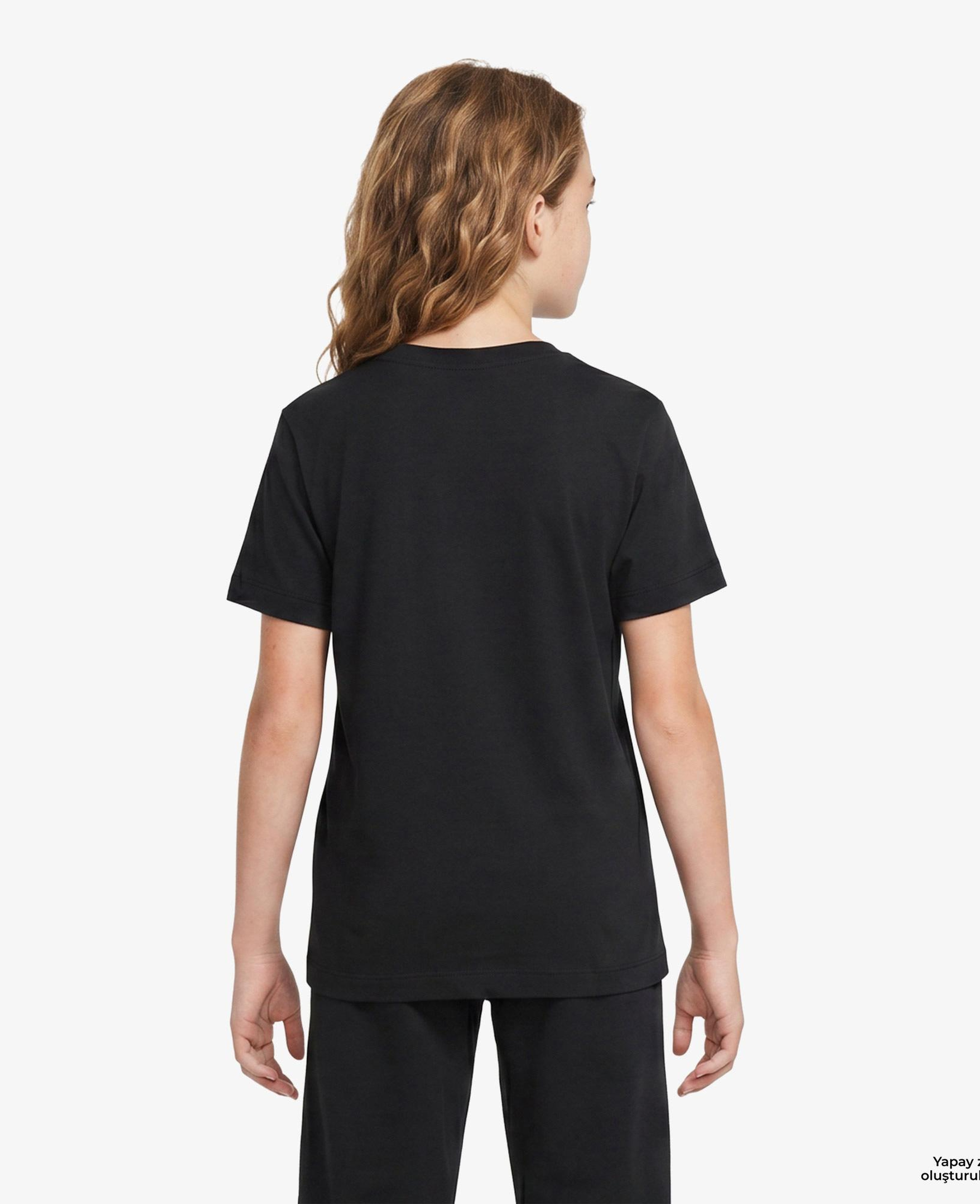Nike Sportswear Futura Çocuk Siyah T-Shirt