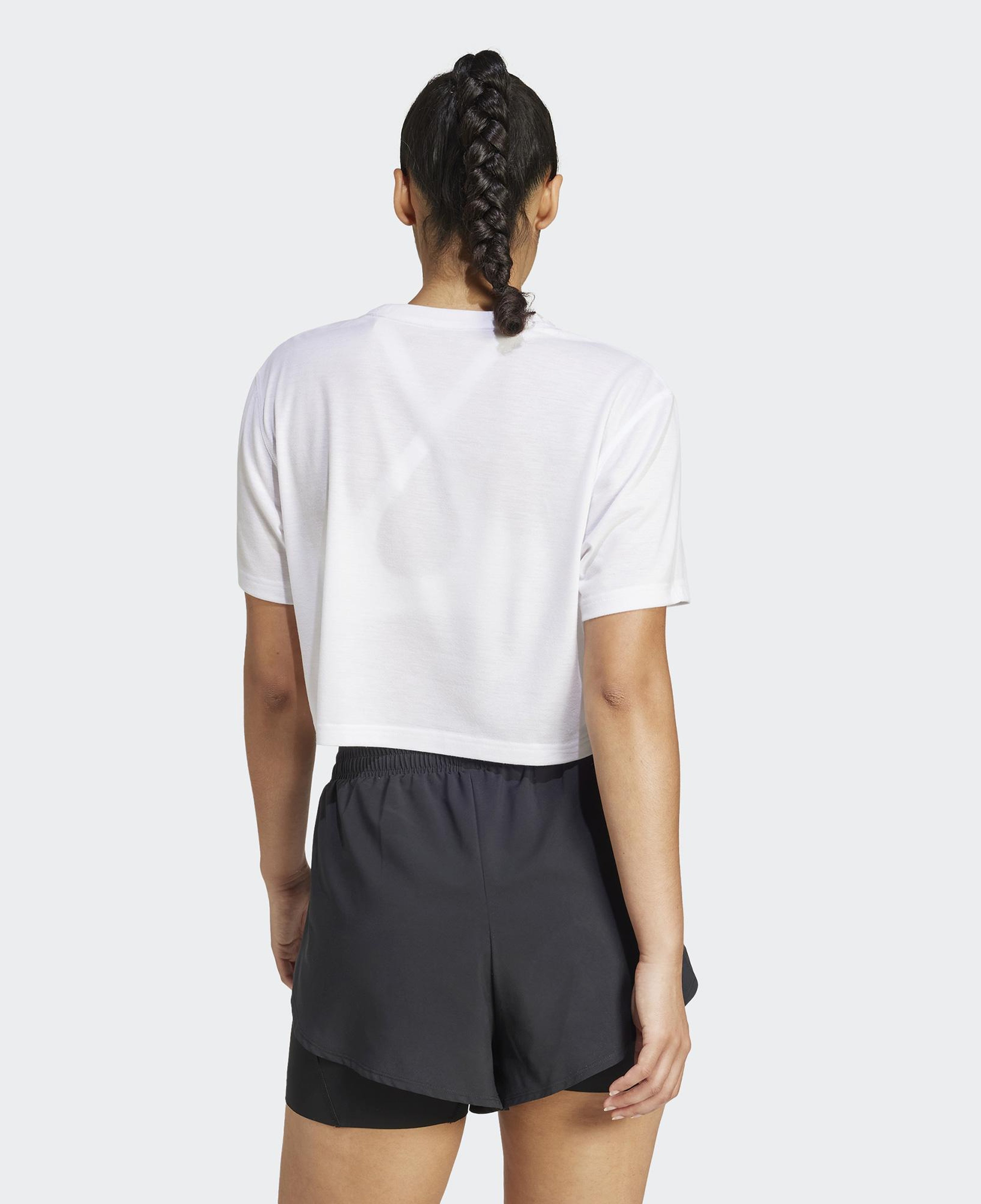 adidas Train Essentials Boxy Workout Kadın Beyaz Antrenman T-Shirt