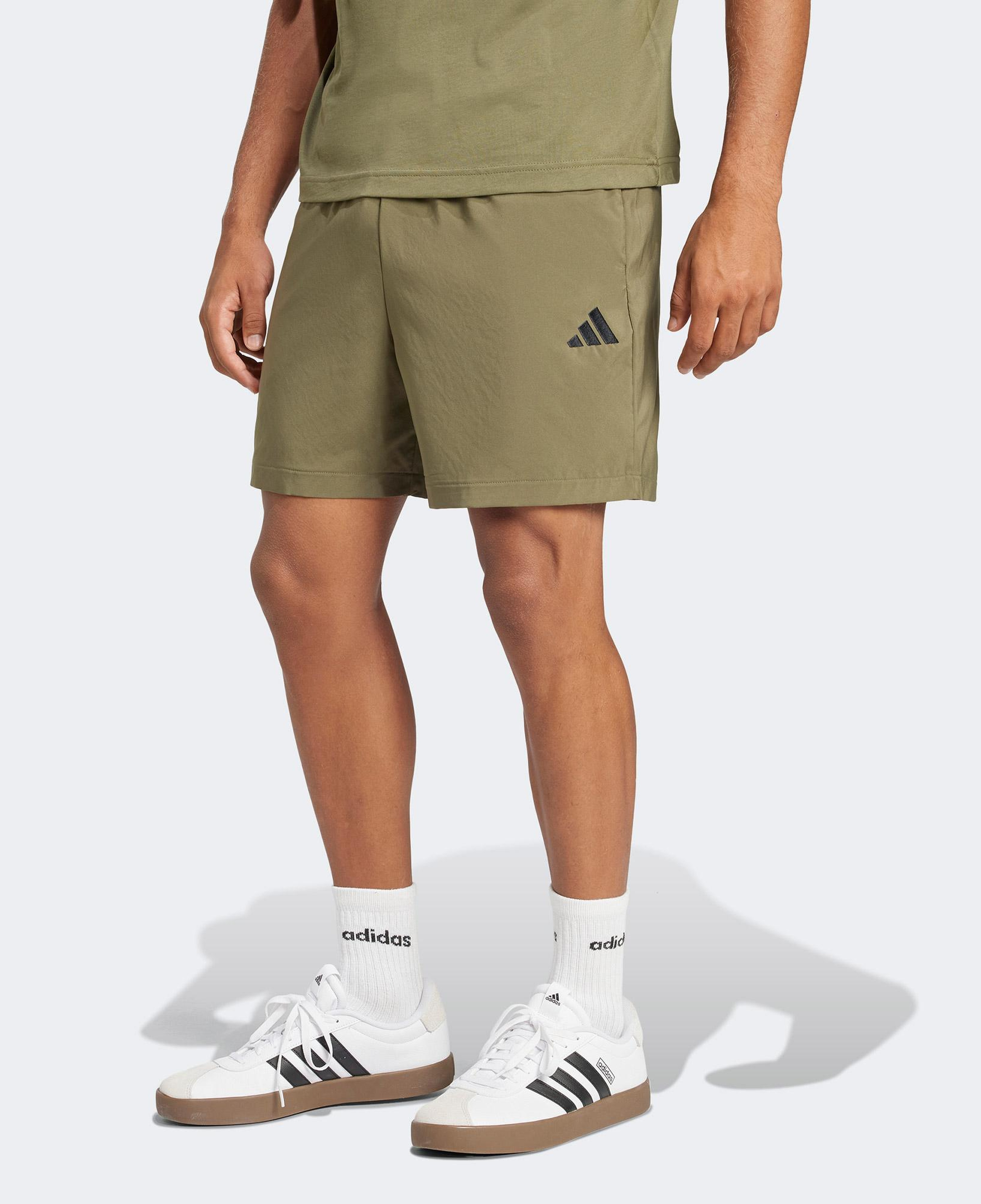 adidas Essentials Small Logo Chelsea Erkek Yeşil Şort