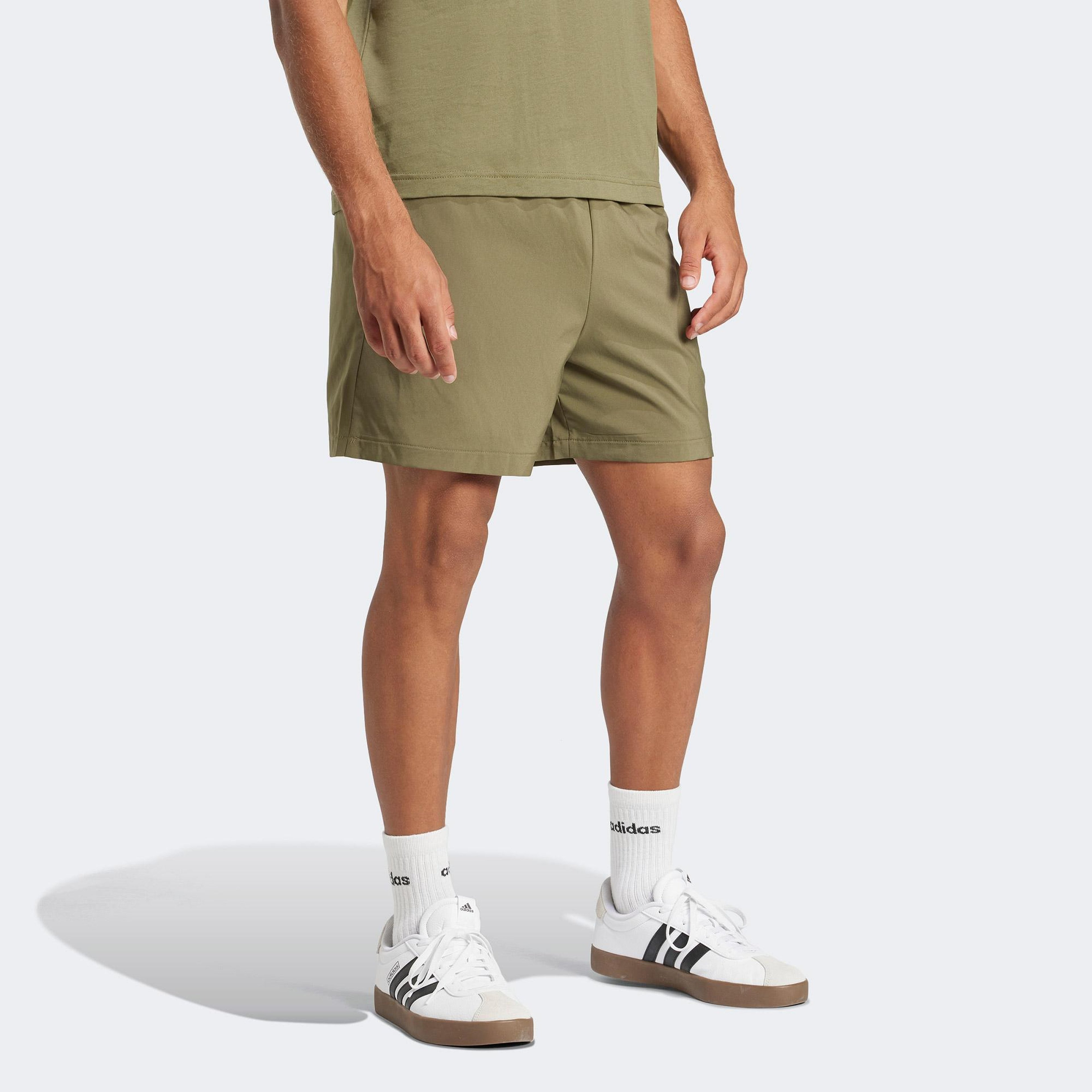 adidas Essentials Small Logo Chelsea Erkek Yeşil Şort