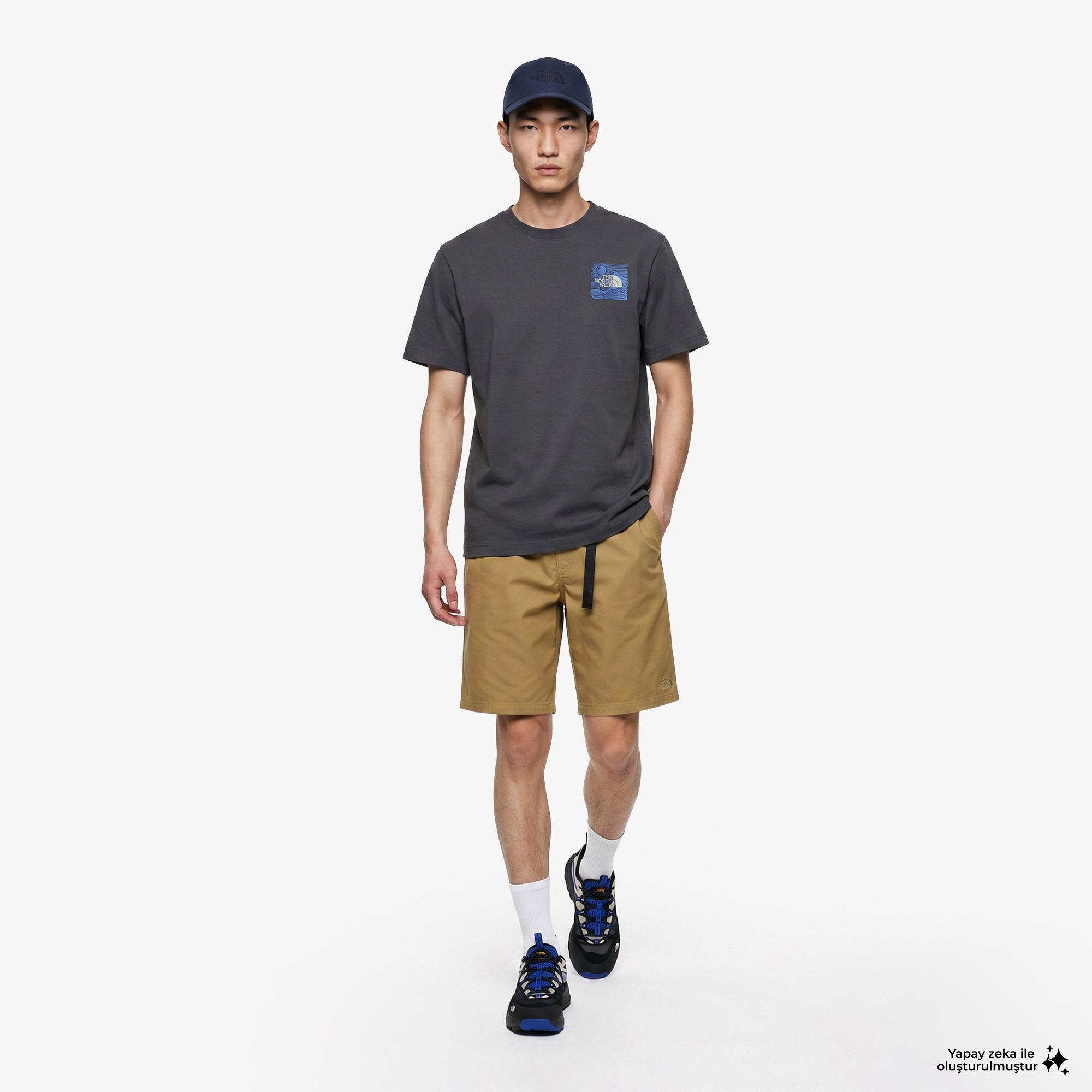 The North Face Mountain Escape Relaxed Erkek Gri T-Shirt