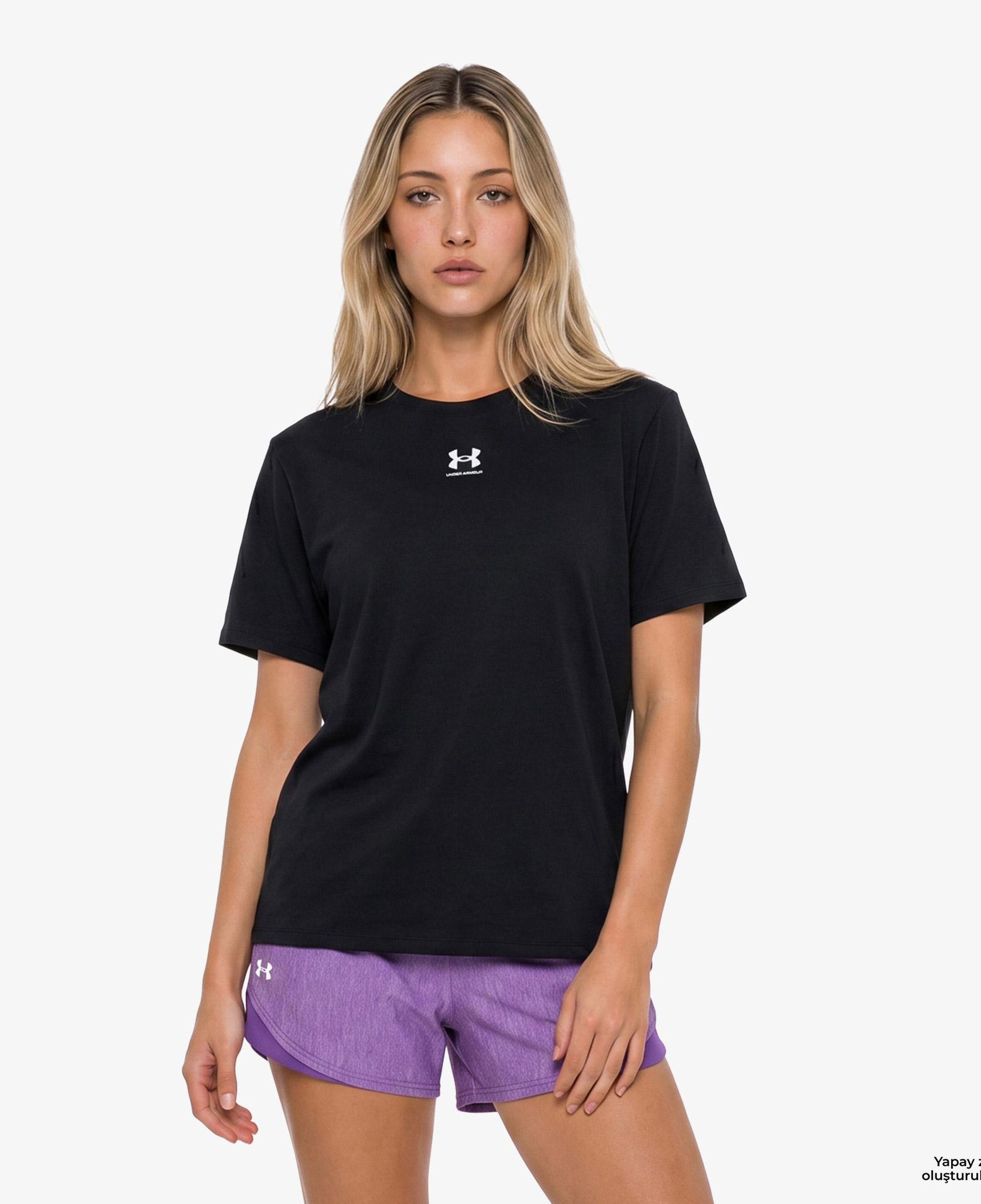 Under Armour Campus Oversize Ss Kadın Siyah T-Shirt