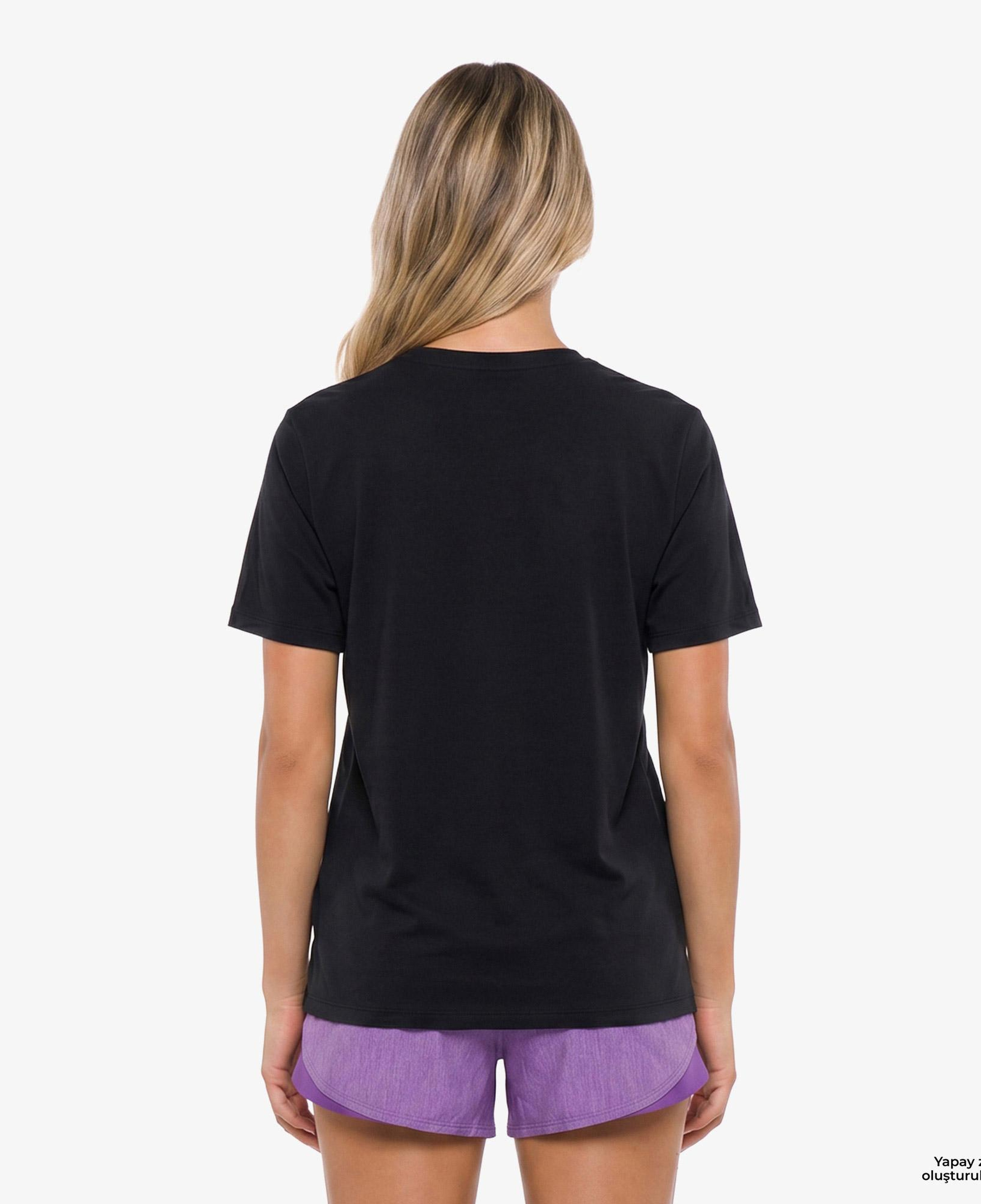 Under Armour Campus Oversize Ss Kadın Siyah T-Shirt