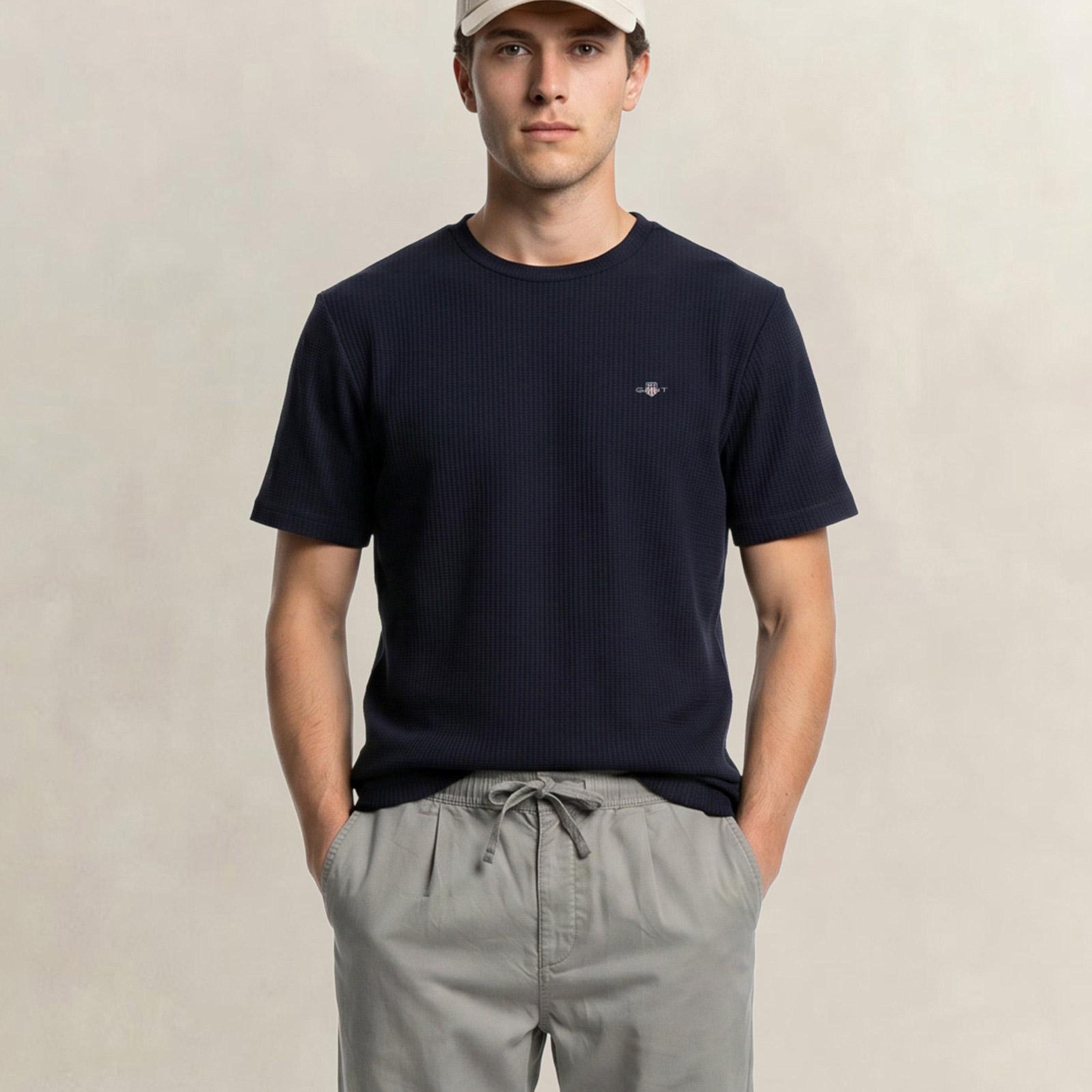 GANT Erkek Lacivert Bisiklet Yaka Regular Fit Logolu T-Shirt