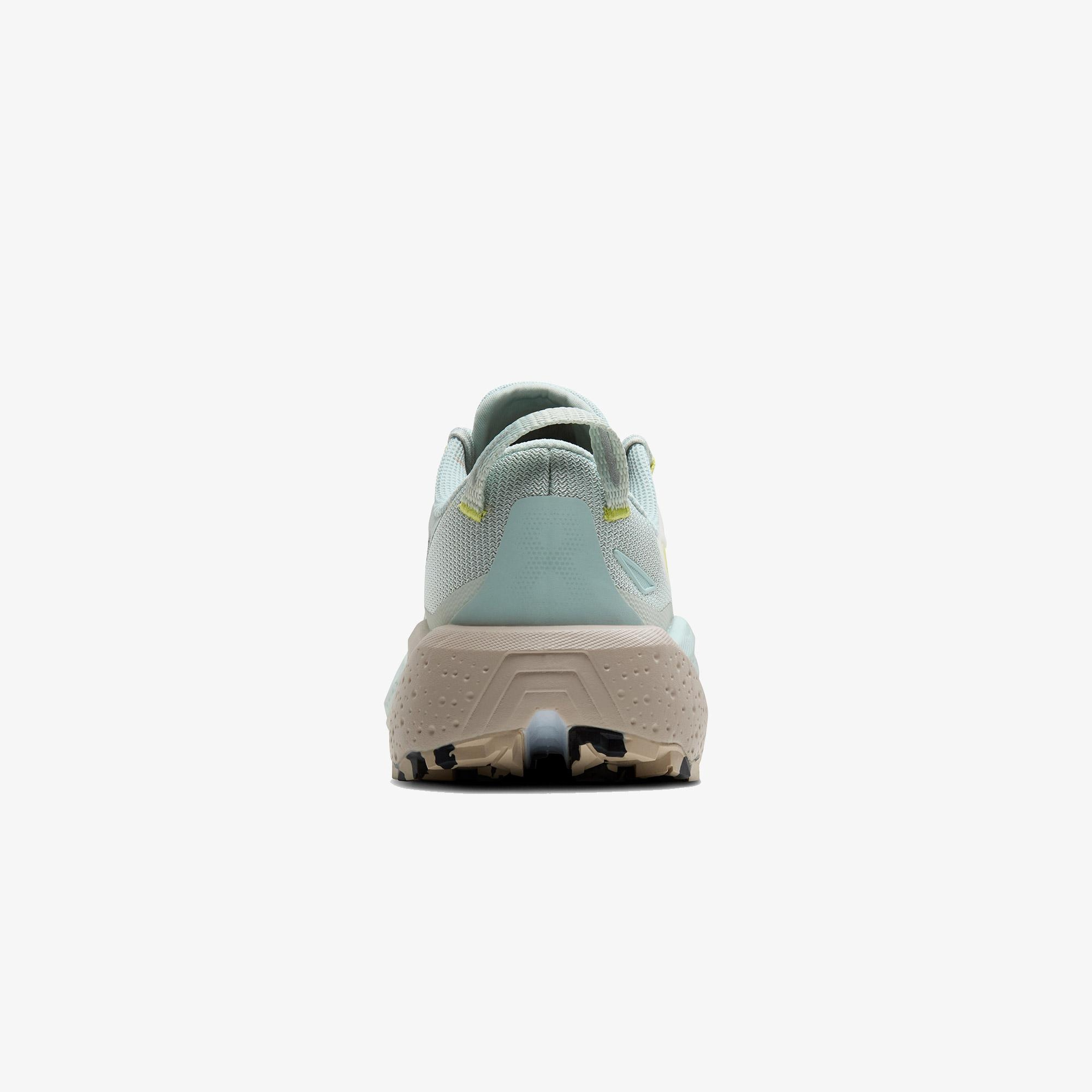 Brooks Caldera 8 Kadın Beyaz Koşu Ayakkabısı