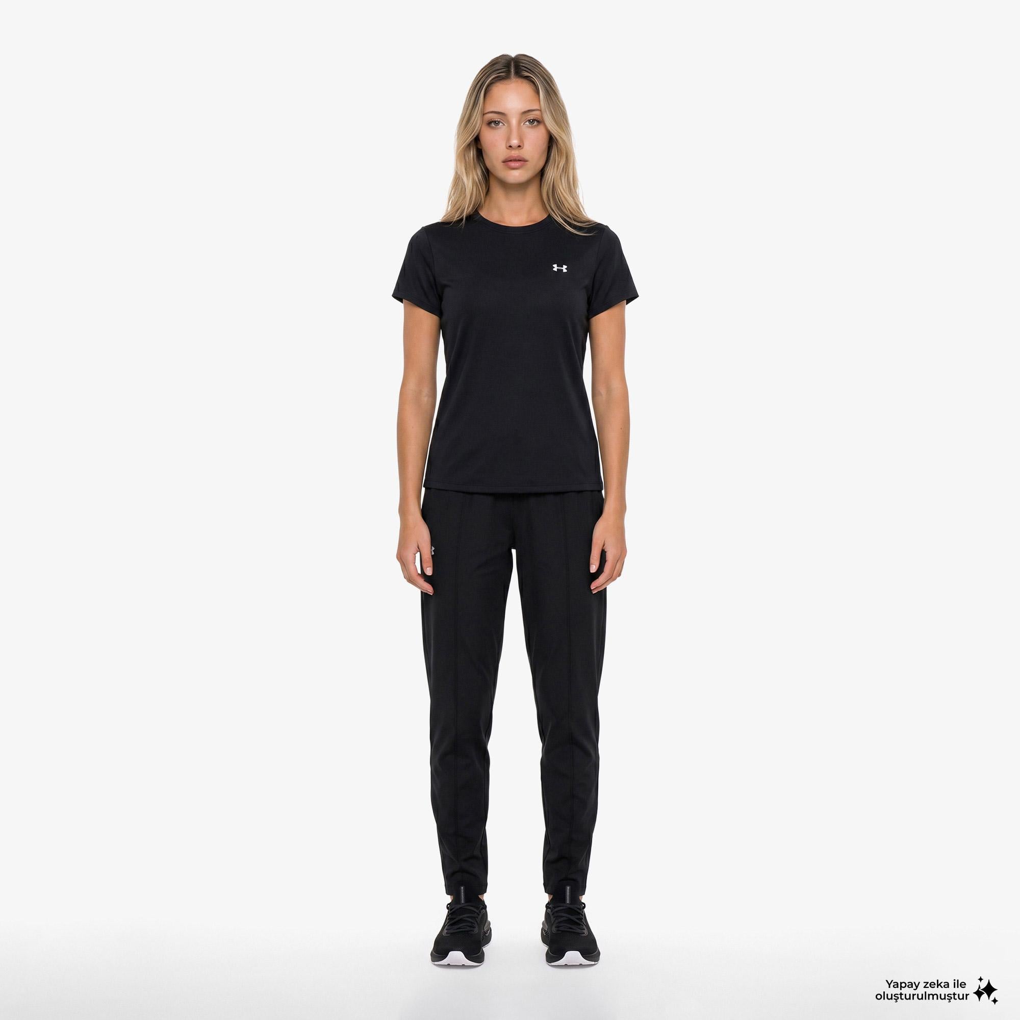 Under Armour Motion Fitted Ss Emea Kadın Siyah Antrenman T-Shirt