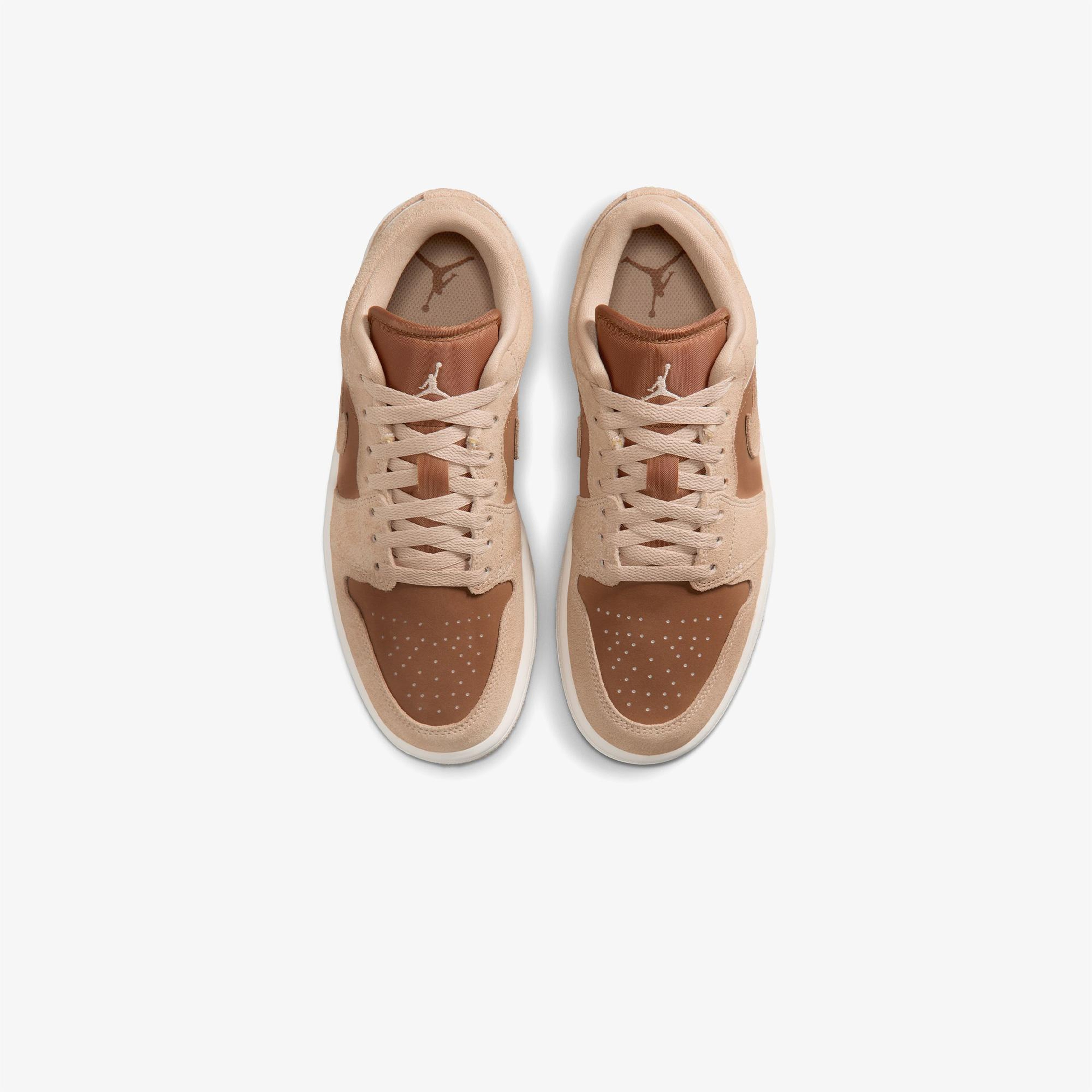 Jordan Air 1 Low Kadın Bej Spor Ayakkabı