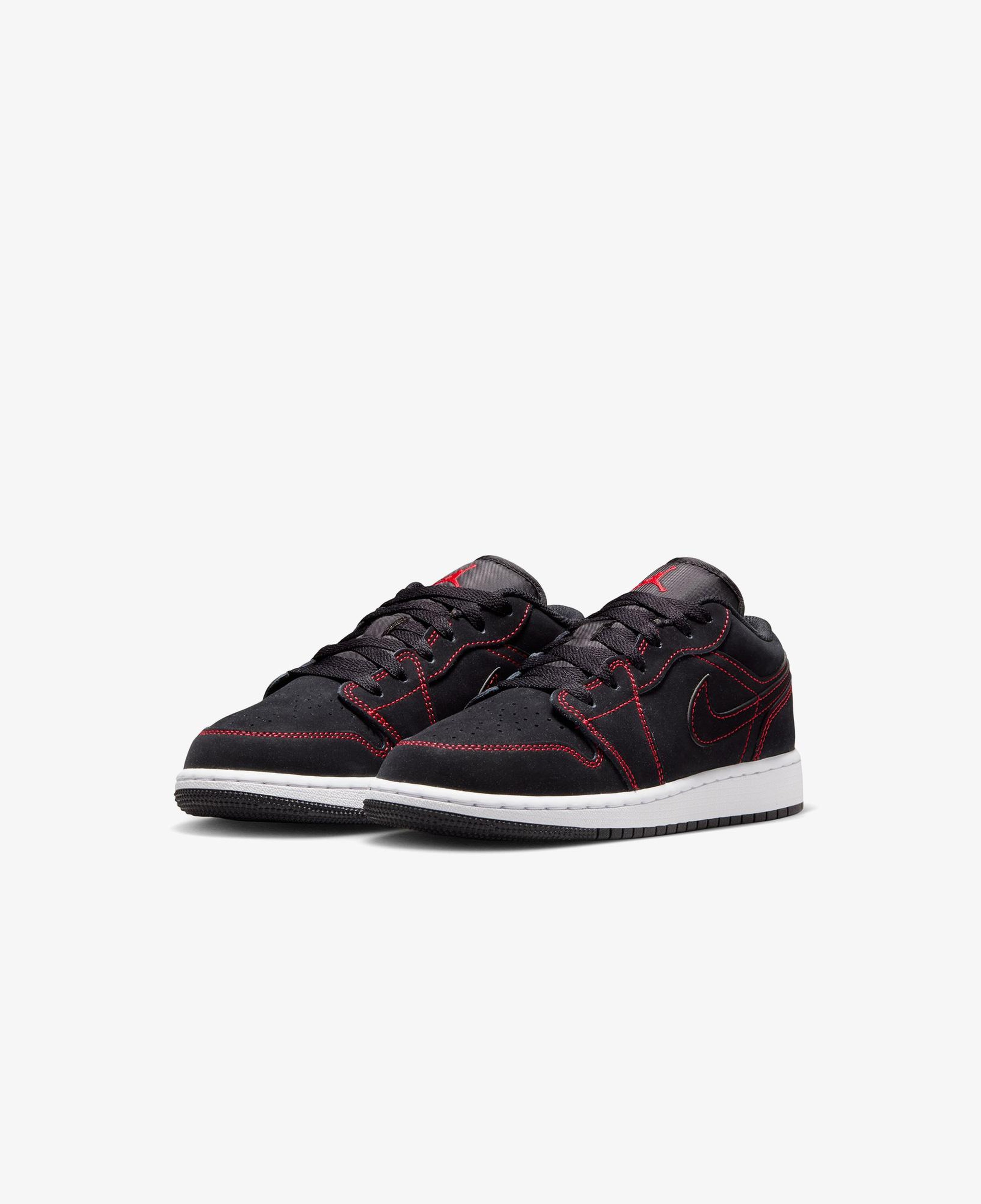 Jordan Air 1 Low Siyah Spor Ayakkabı
