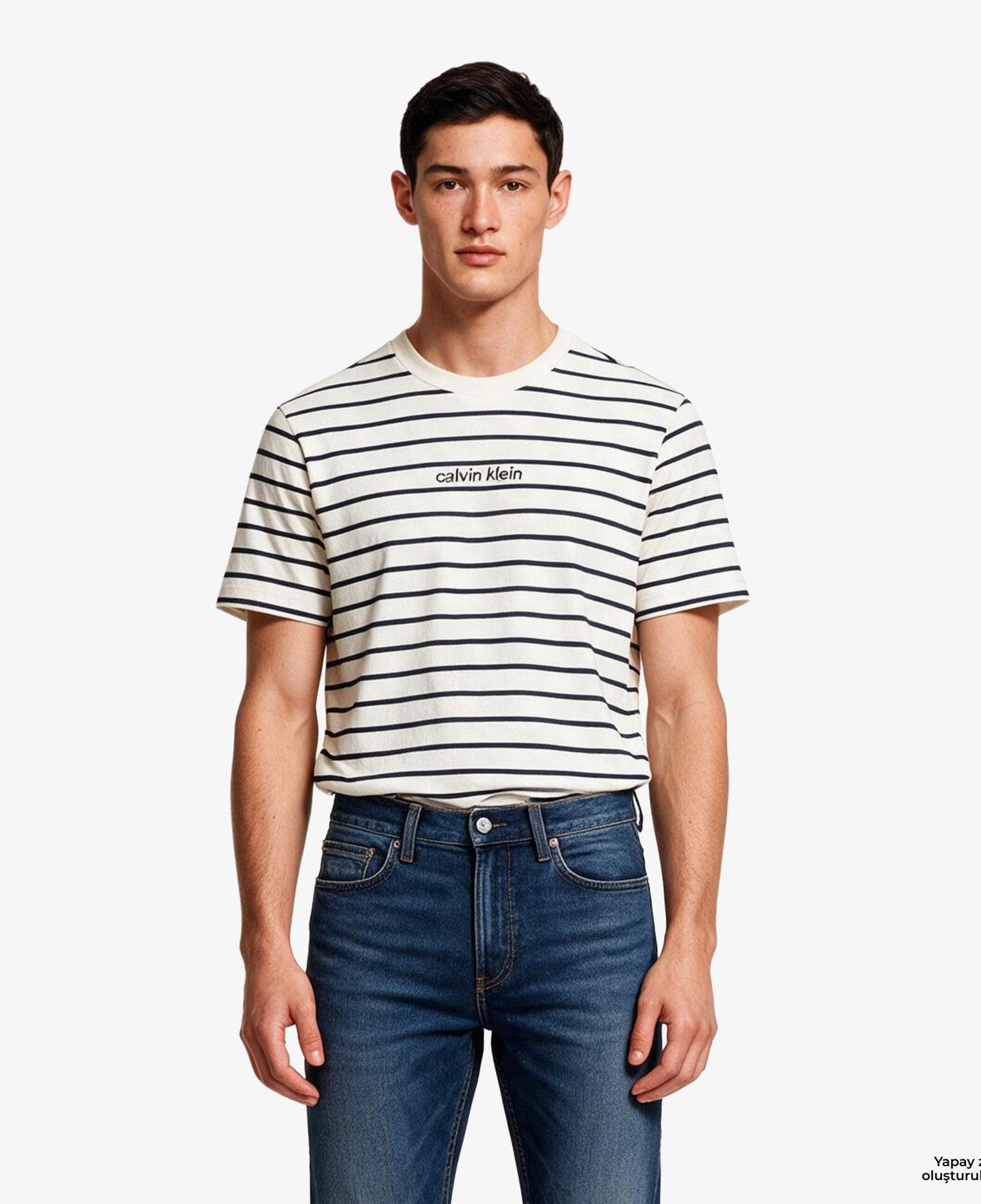 Calvin Klein 16S Stripe Easy Logo Erkek Beyaz T-Shirt
