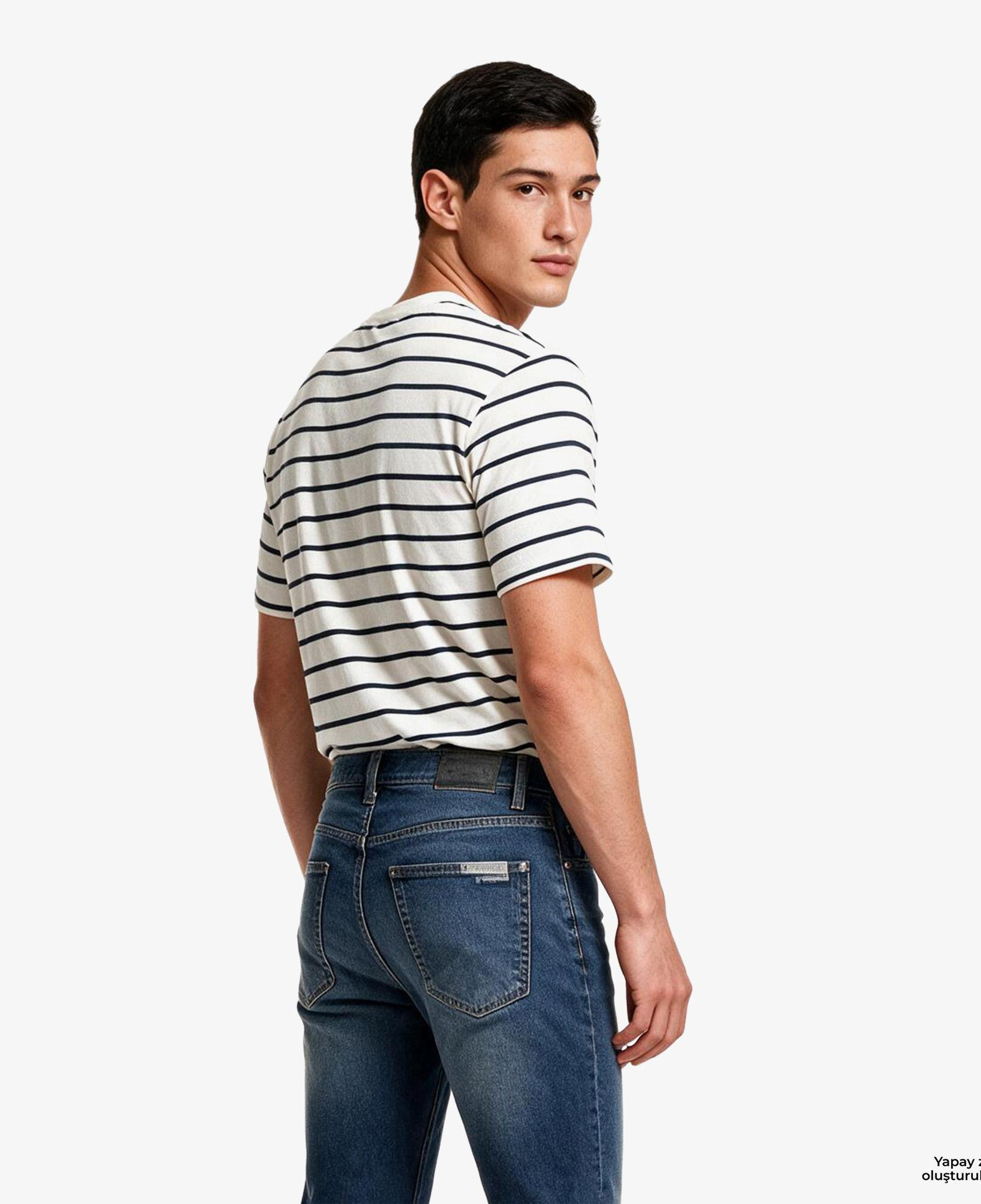 Calvin Klein 16S Stripe Easy Logo Erkek Beyaz T-Shirt