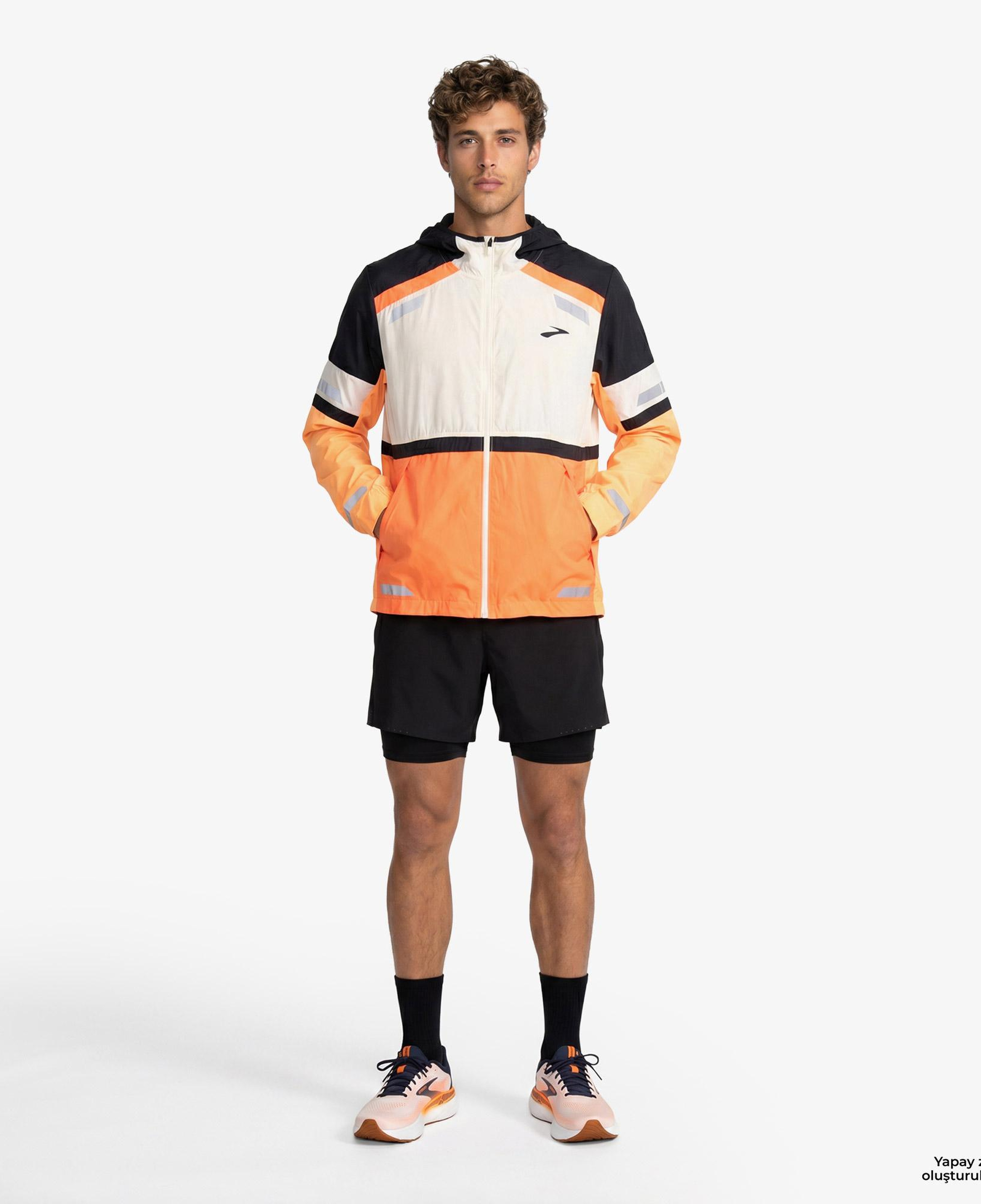 Brooks Run Visible 2.0 Erkek Beyaz Ceket