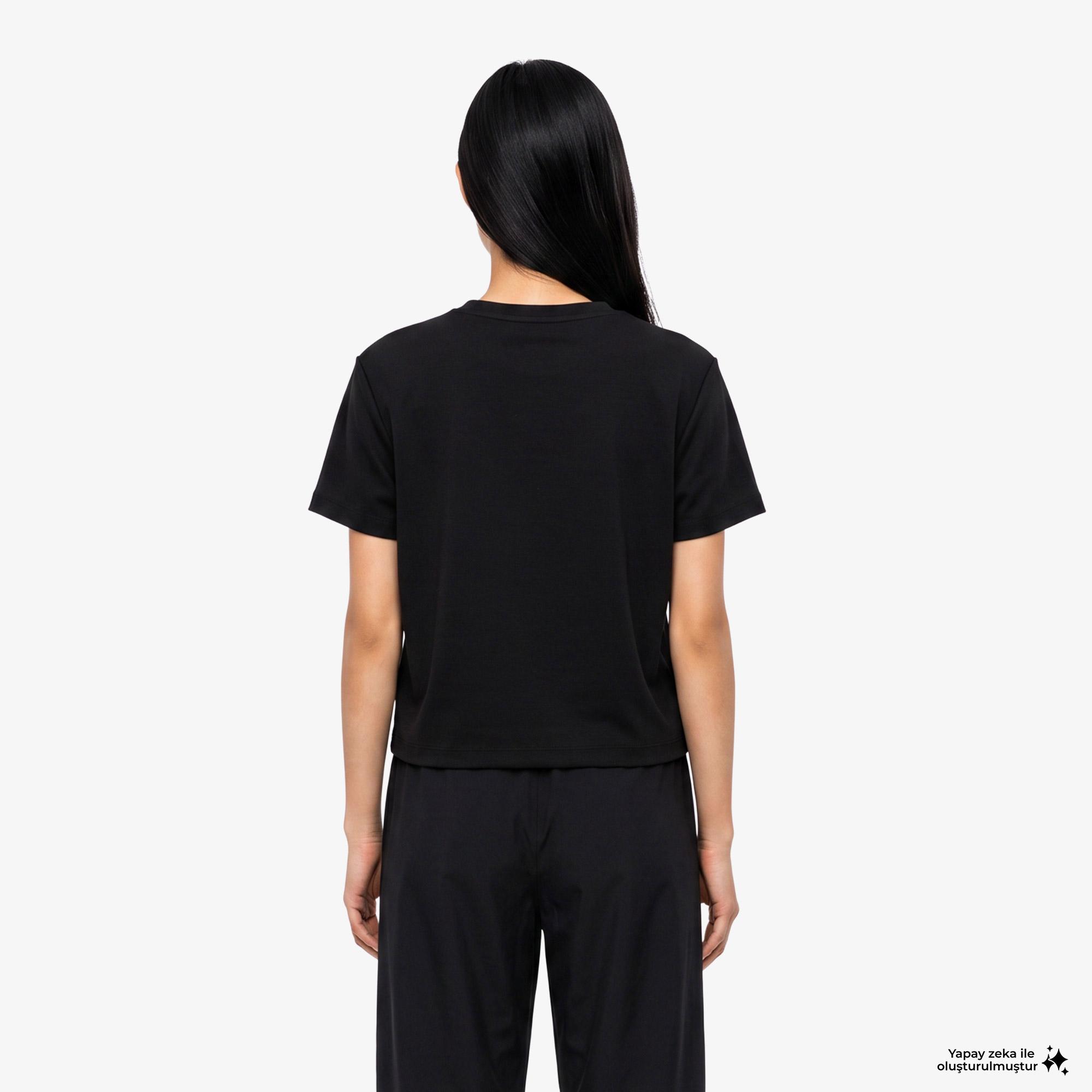 Kadın Loose Fit Bisiklet Yaka Siyah T-Shirt