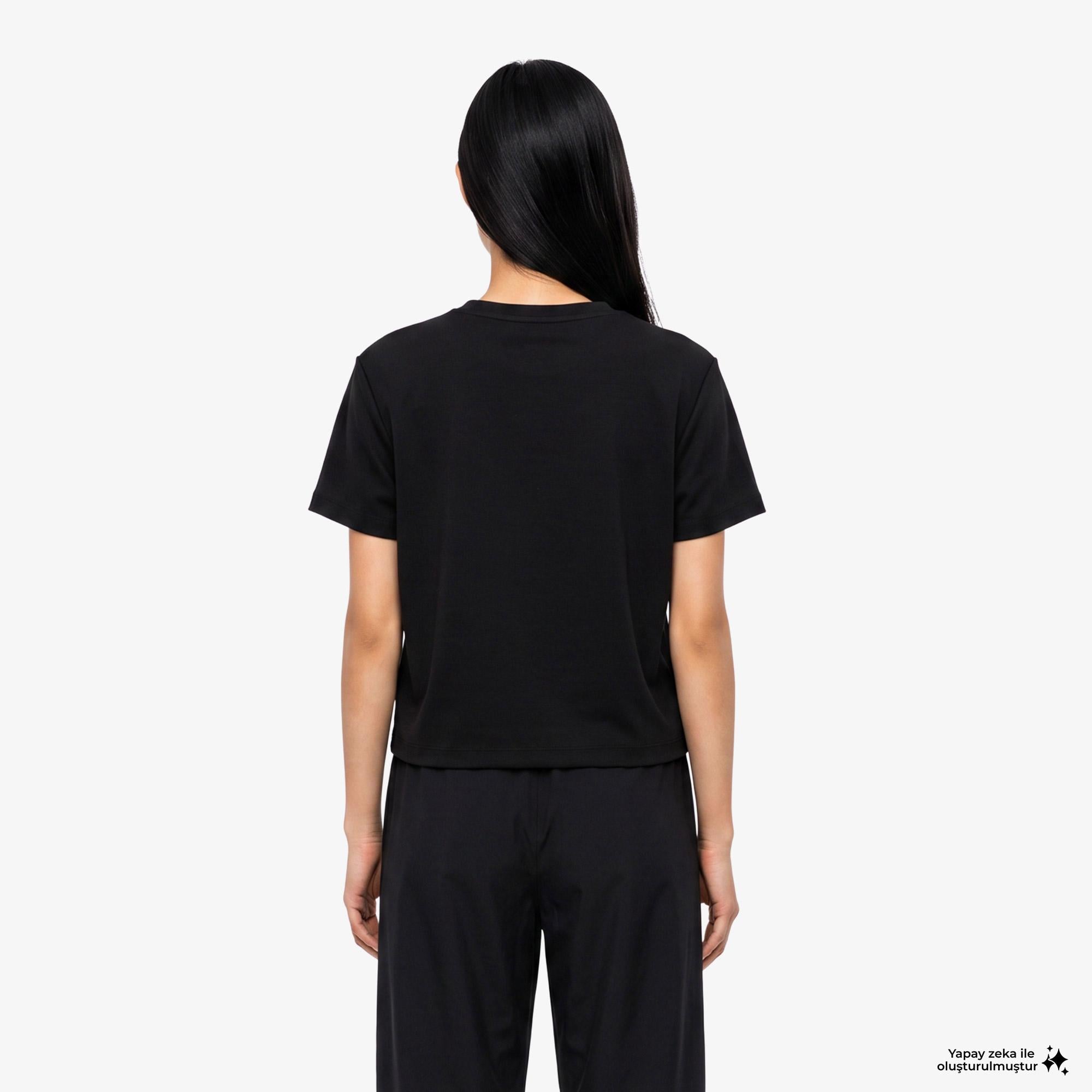 Kadın Loose Fit Bisiklet Yaka Siyah T-Shirt