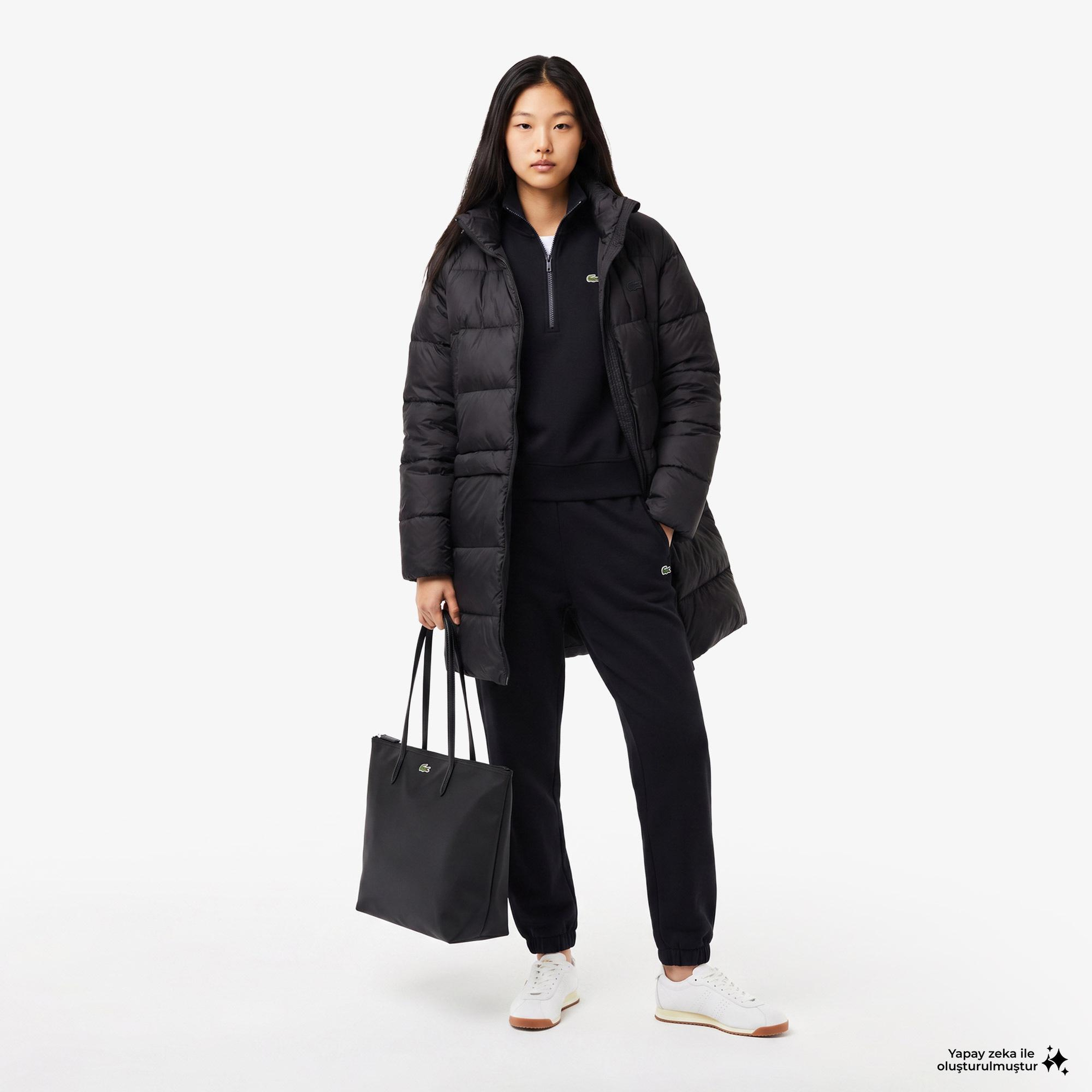 Kadın Relaxed Fit Dik Yaka Siyah Mont