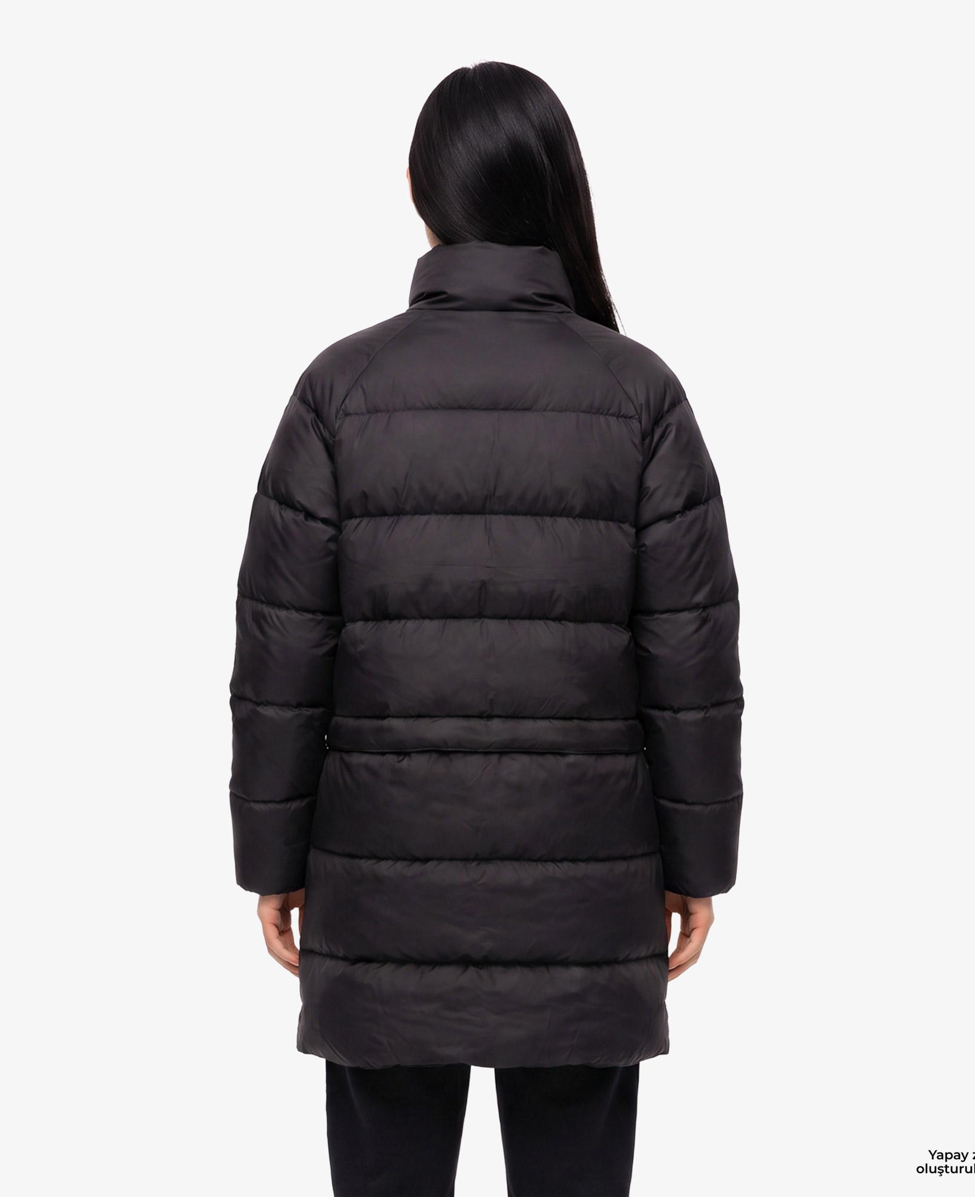 Kadın Relaxed Fit Dik Yaka Siyah Mont