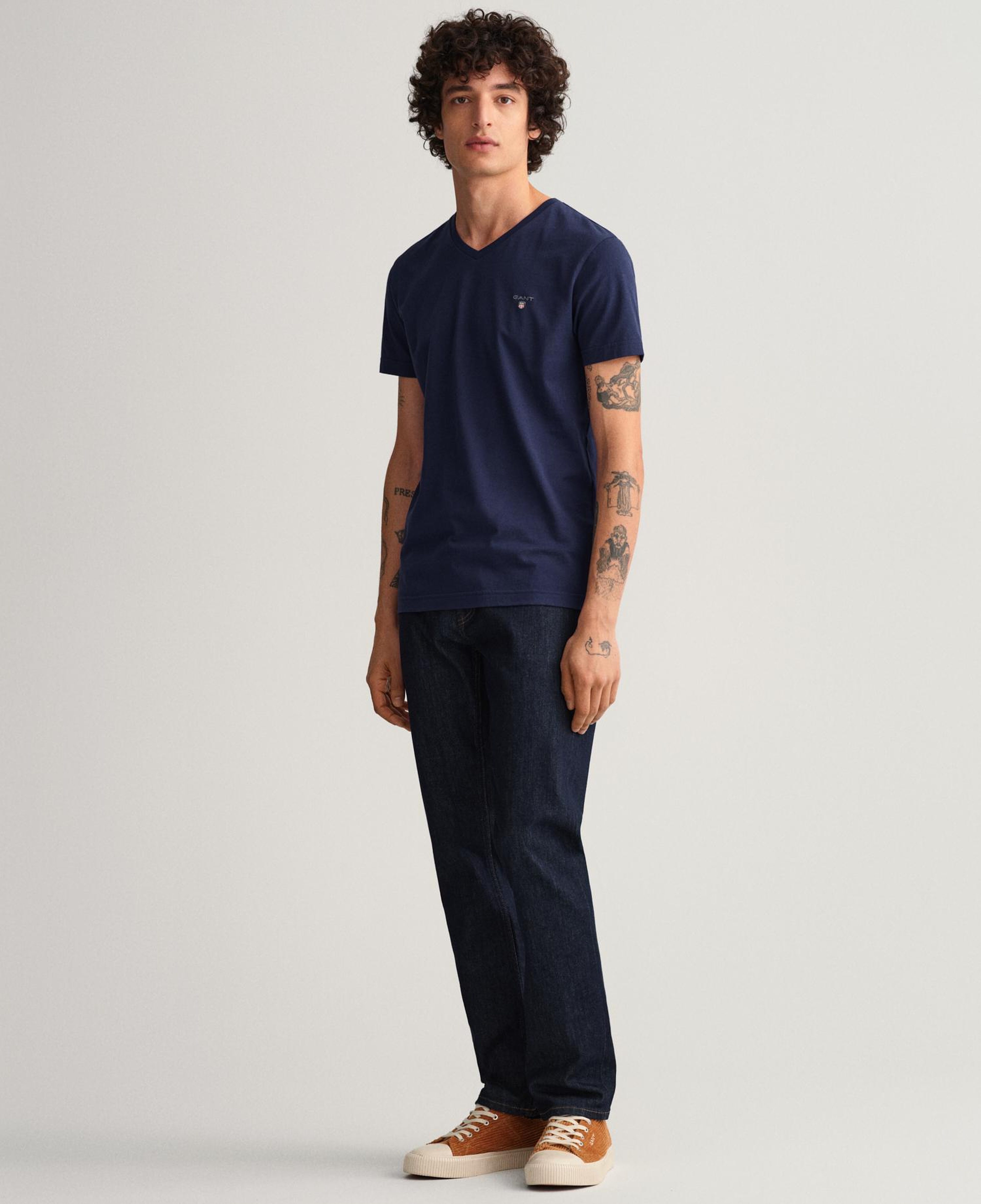 GANT Erkek Lacivert Slim Fit T-Shirt