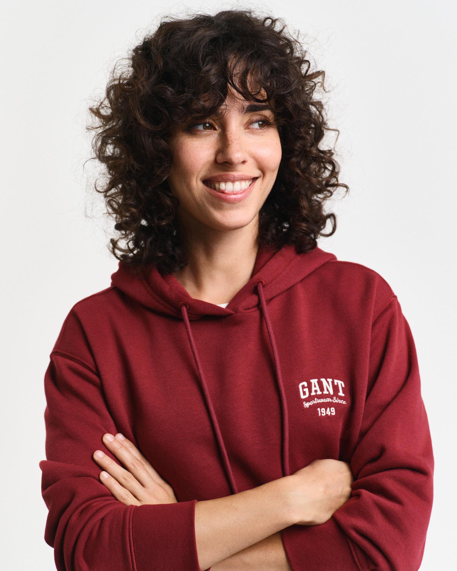 GANT Kadın Bordo Relaxed Fit Kapüşonlu Logolu Sweatshirt