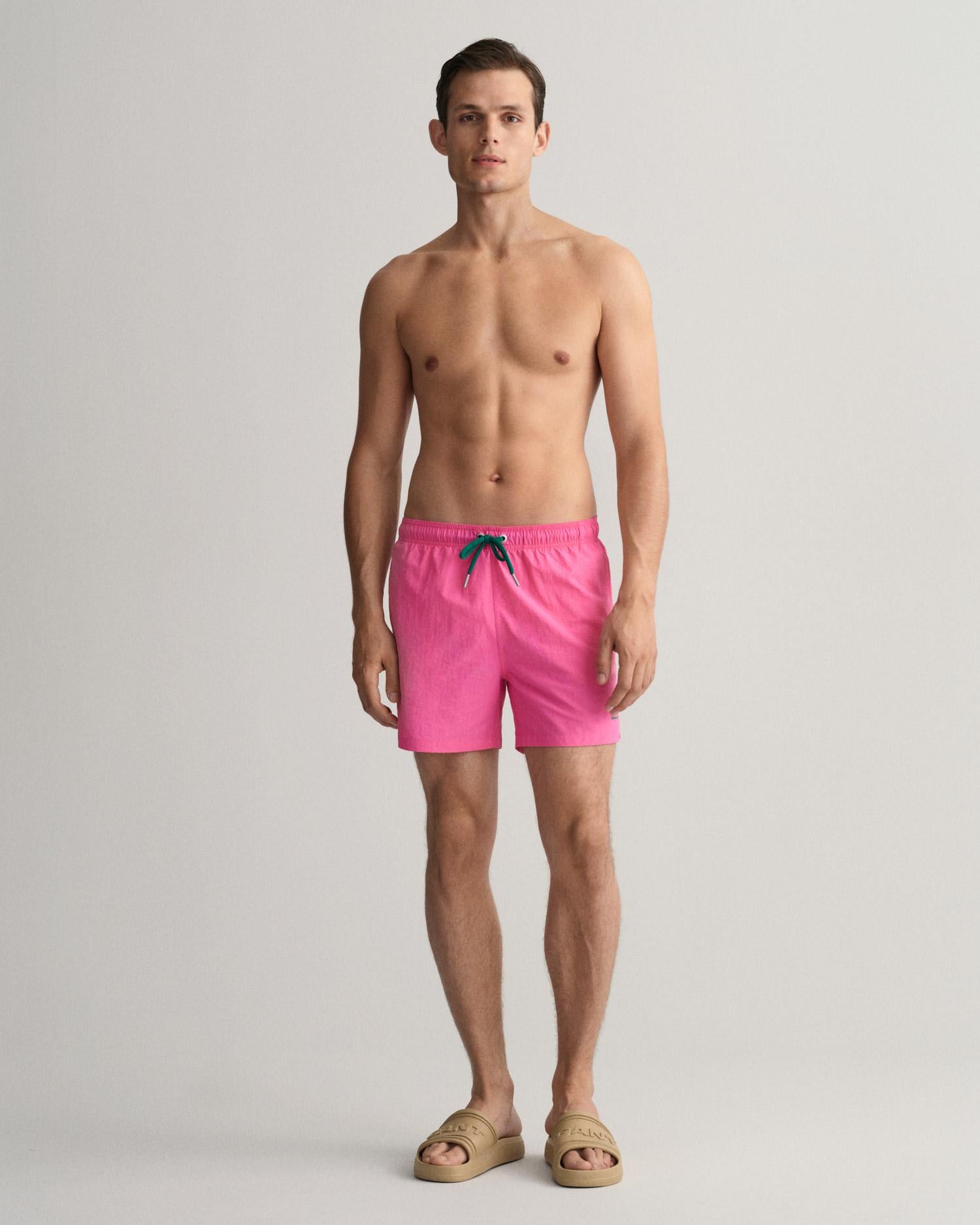 GANT Erkek Pembe Classic Fit Deniz Şortu