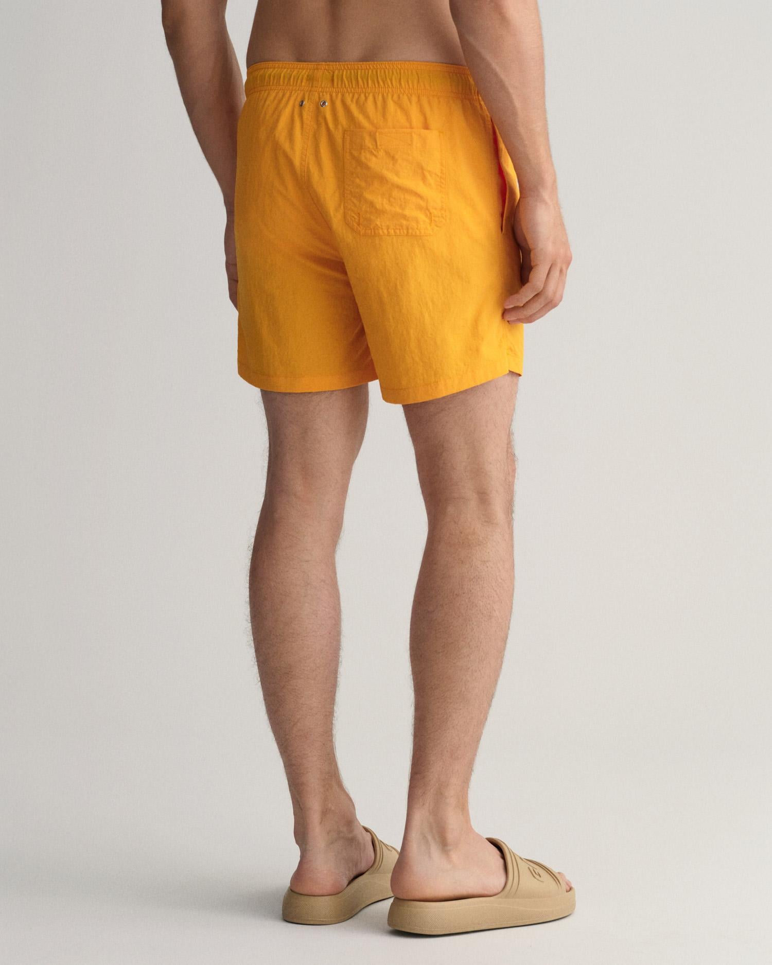 GANT Erkek Turuncu Classic Fit Deniz Şortu