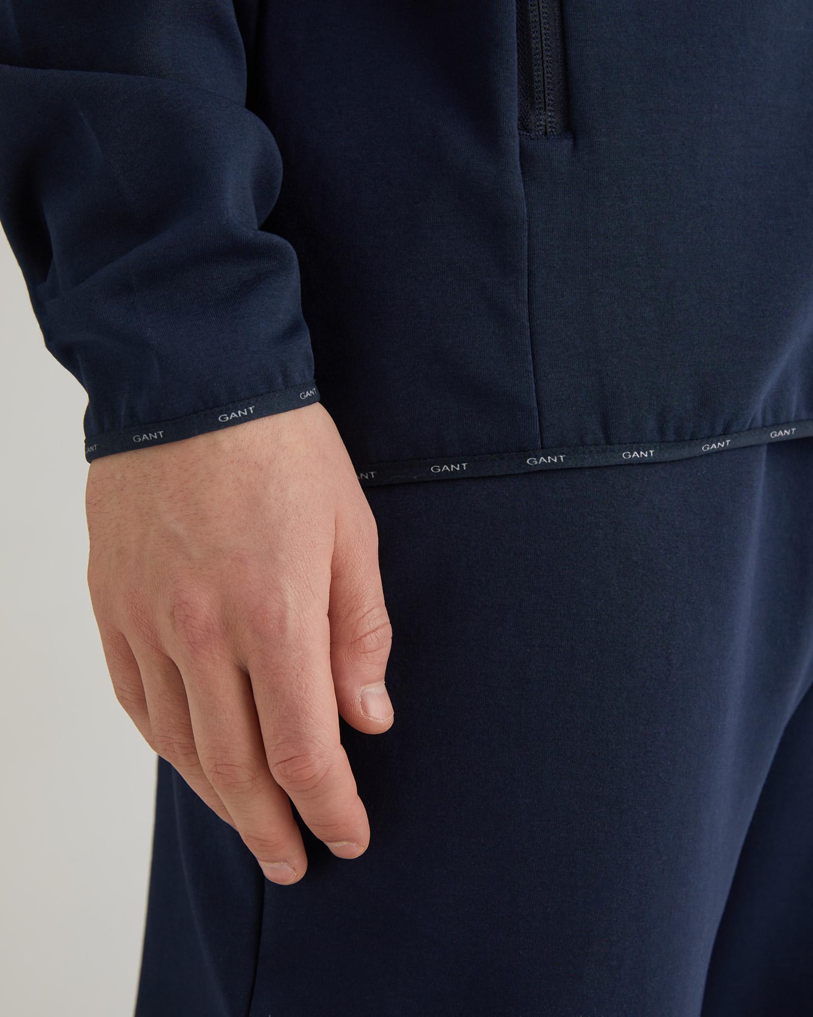GANT Erkek Lacivert Regular Fit Fermuarlı Logolu Sweatshirt