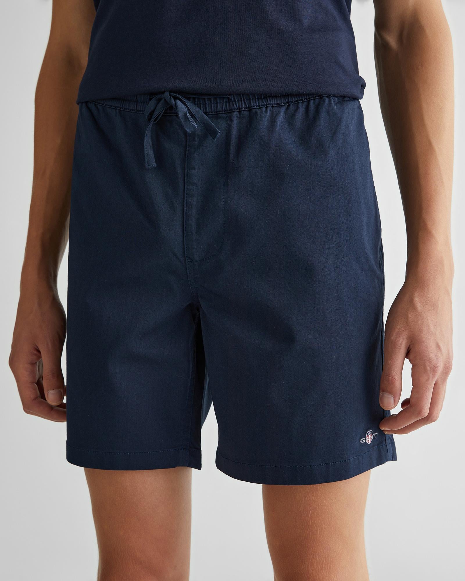 GANT Erkek Lacivert Regular Fit Şort