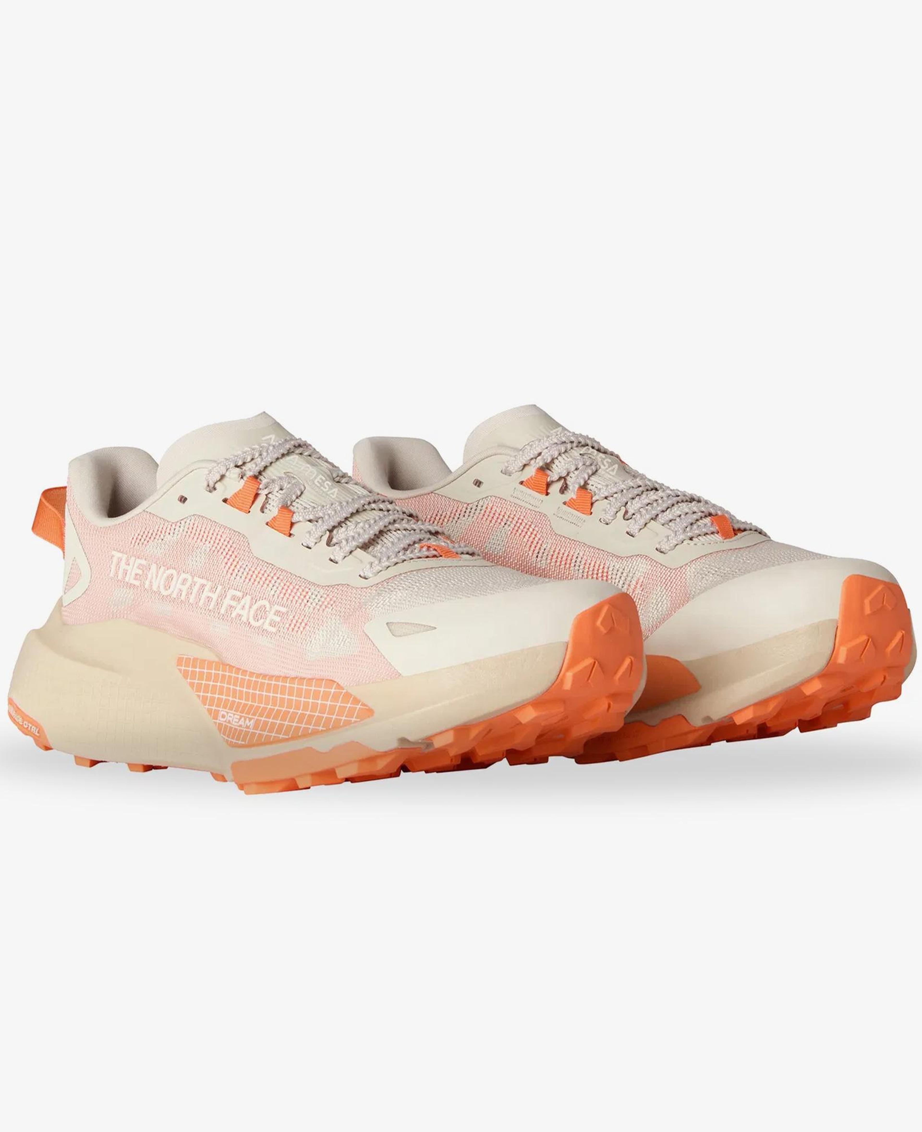 The North Face Altamesa 500 V1 Kadın Bej Gri Koşu Ayakkabısı