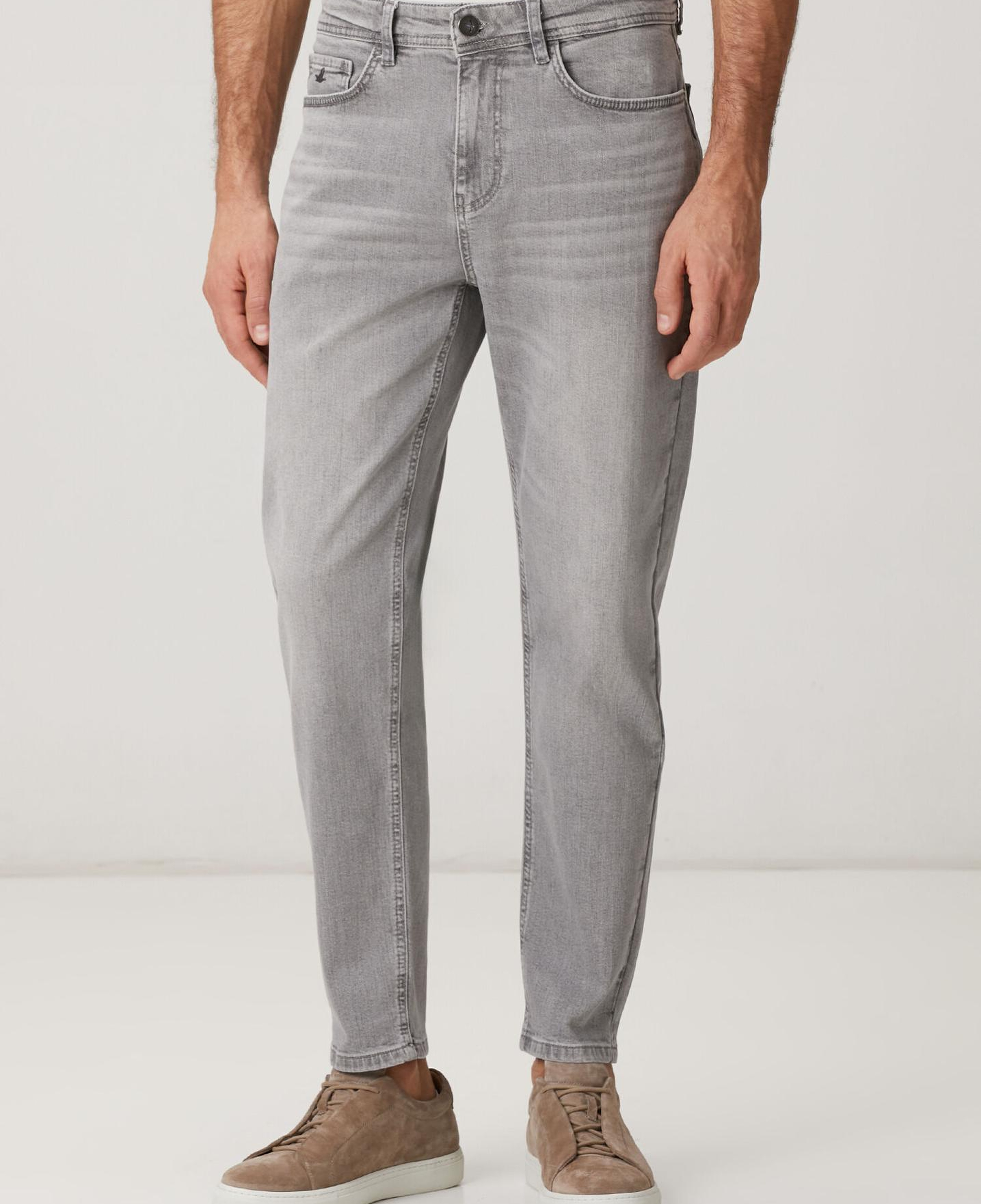 Beymen Club Erkek Tapered Fit Gri Yıkamalı Jean Pantolon
