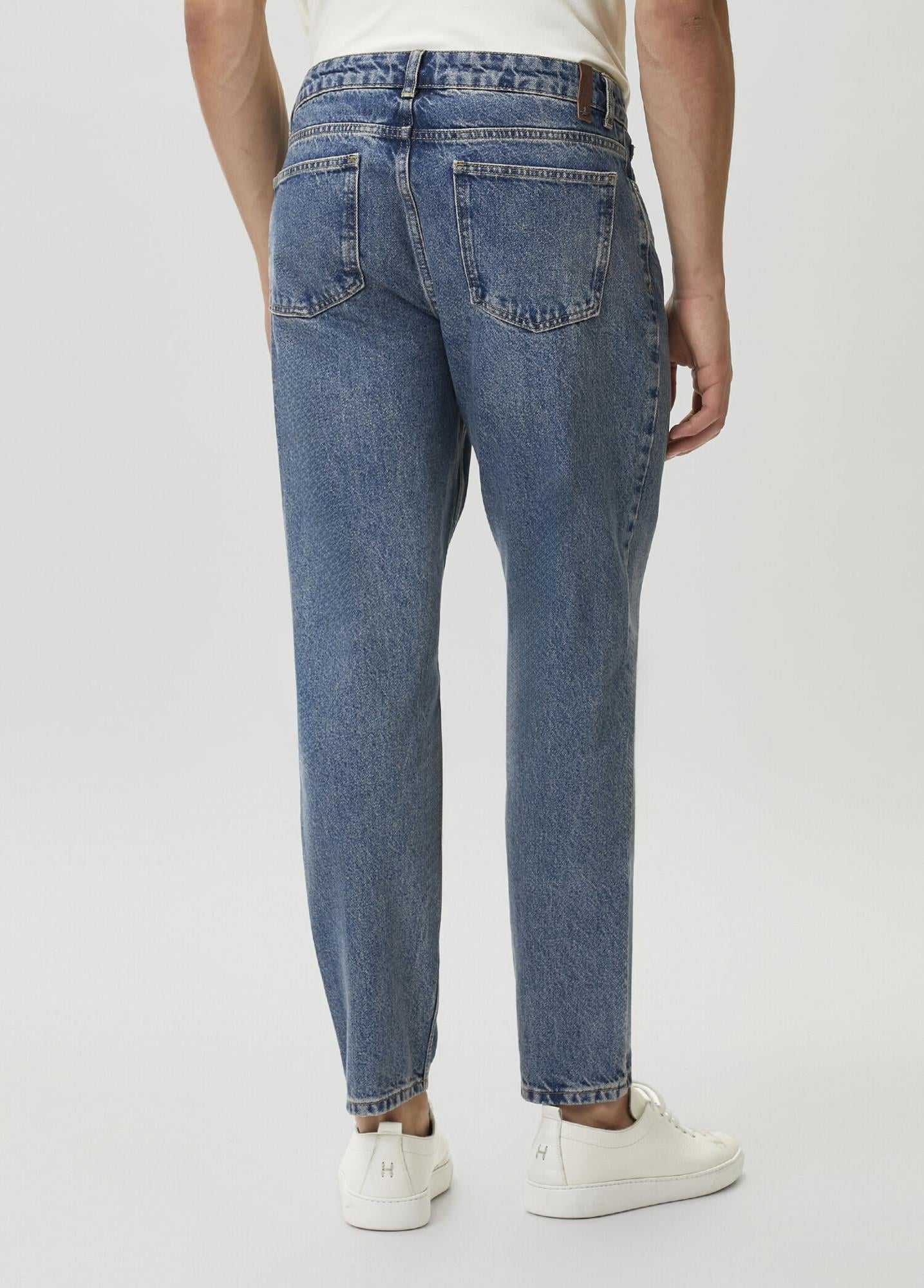 Beymen Club Erkek Mavi Yıkamalı Tapered Fit Jean Pantolon