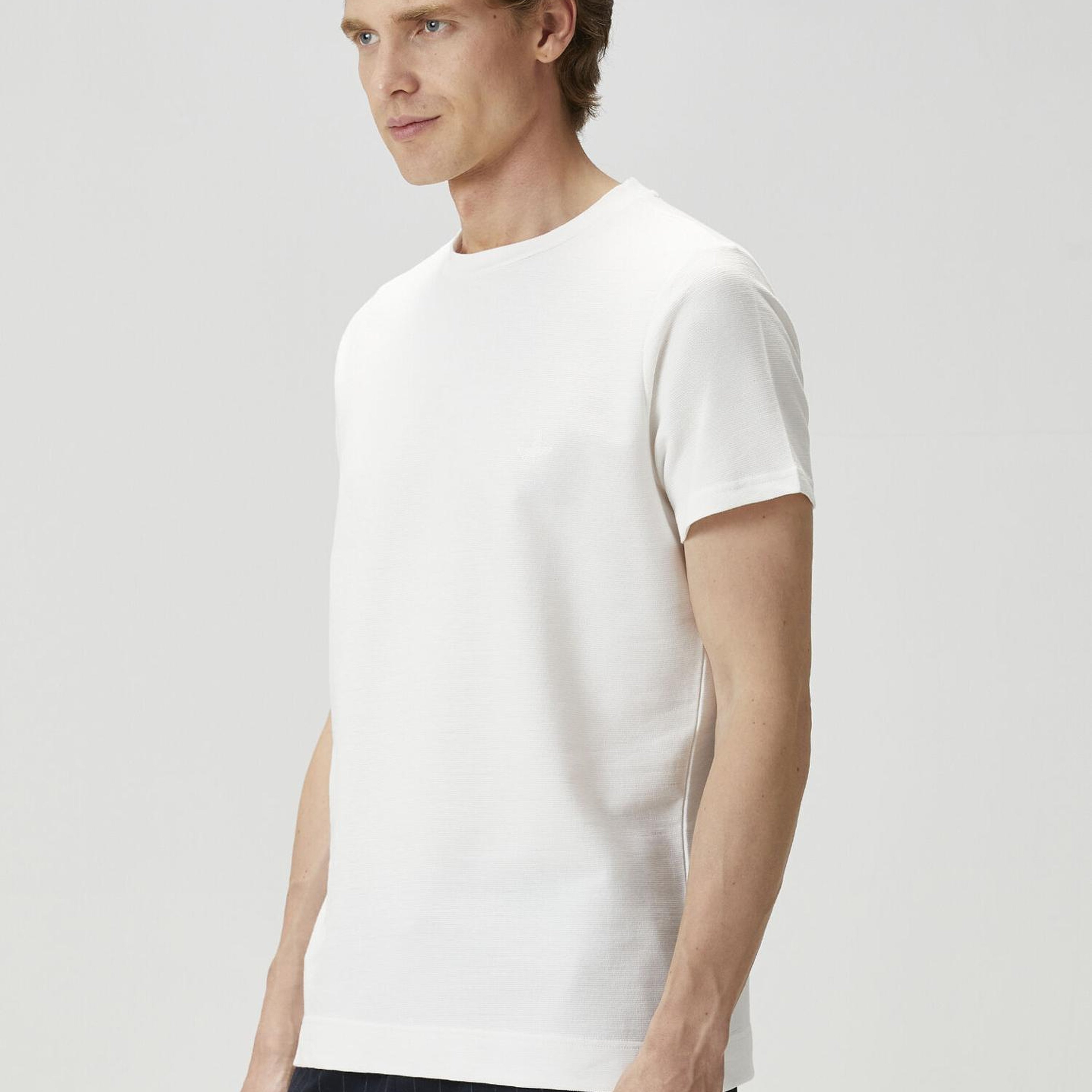 Beymen Club Erkek Relax Fit Kırık Beyaz Flam Görünümlü T-shirt