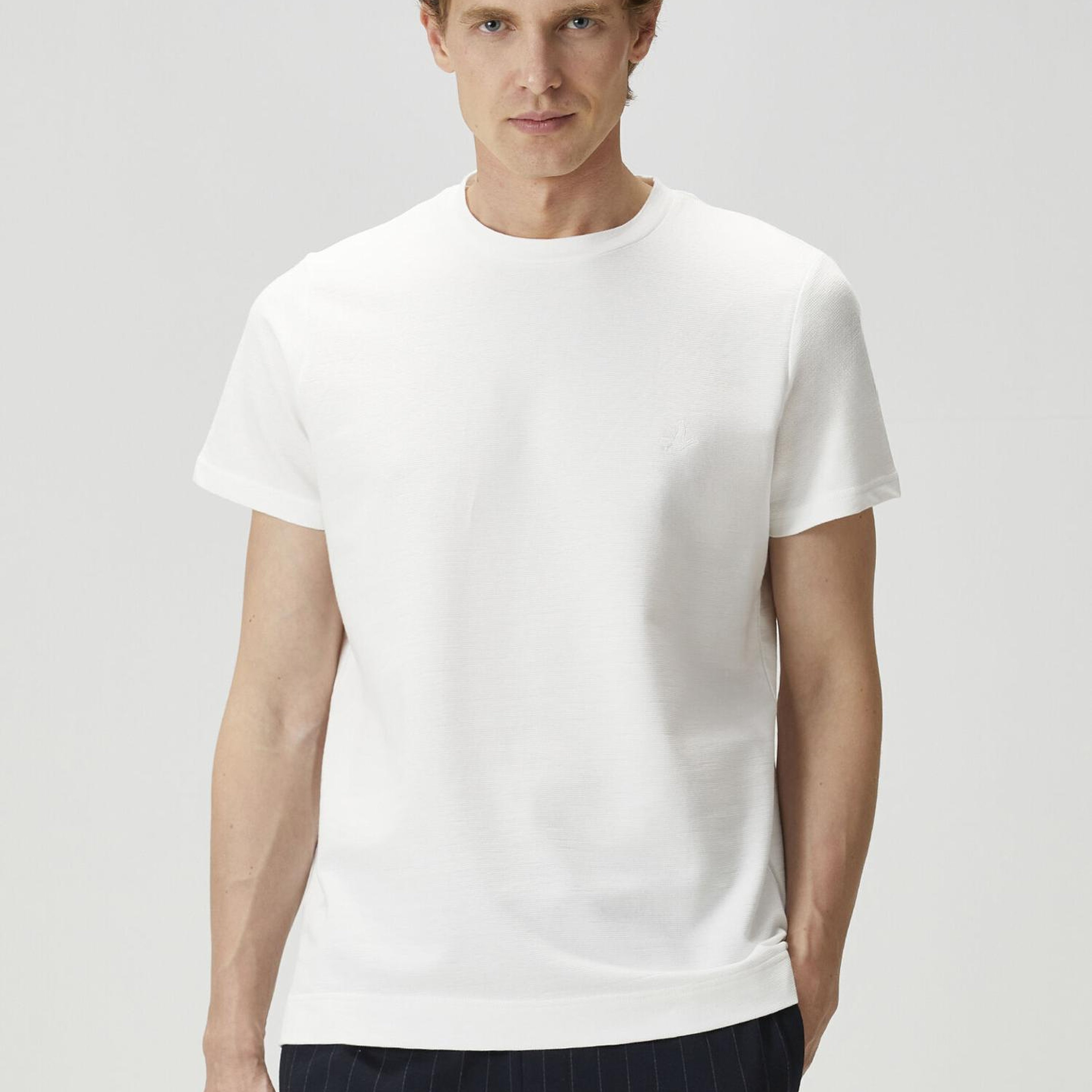 Beymen Club Erkek Relax Fit Kırık Beyaz Flam Görünümlü T-shirt
