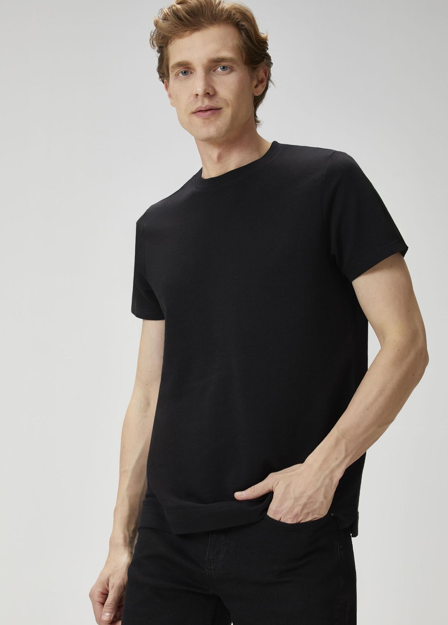 Beymen Club Erkek Relax Fit Siyah Flam Görünümlü T-shirt
