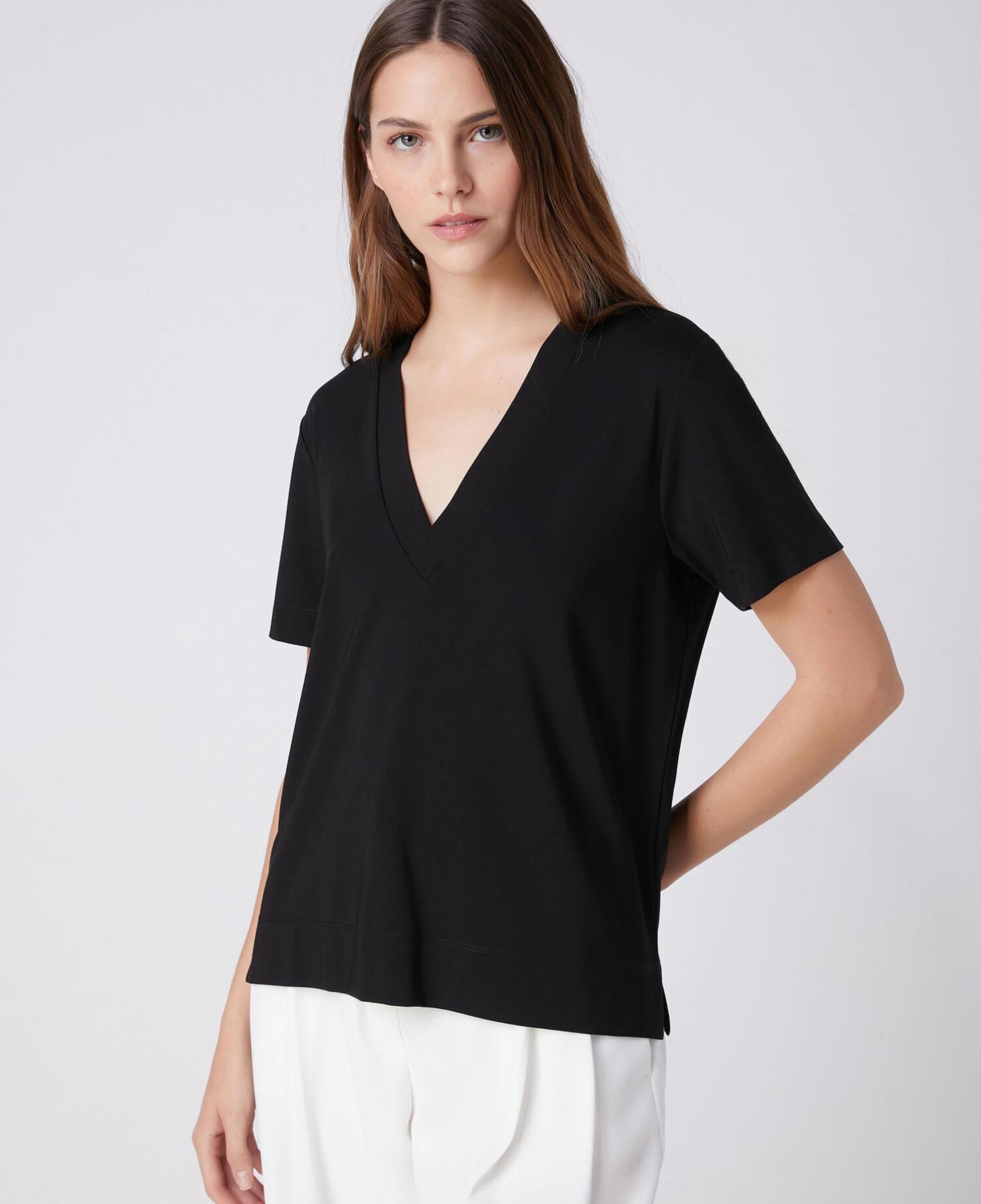 Beymen Club Kadın Siyah Yanı Yırtmaçlı Basic T-shirt