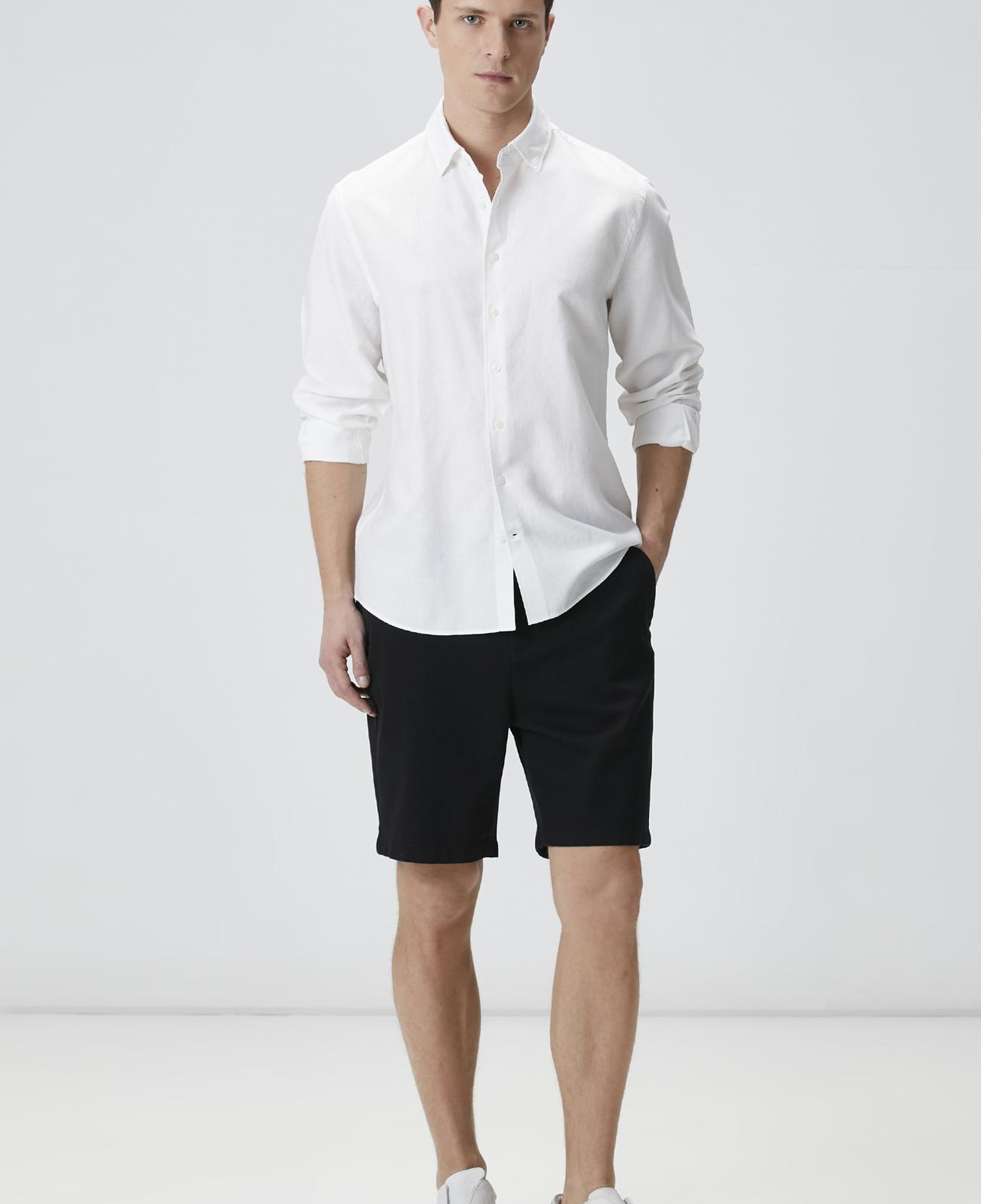 Network Erkek Slim Fit Siyah Parça Boya Diyagonal Chino Şort
