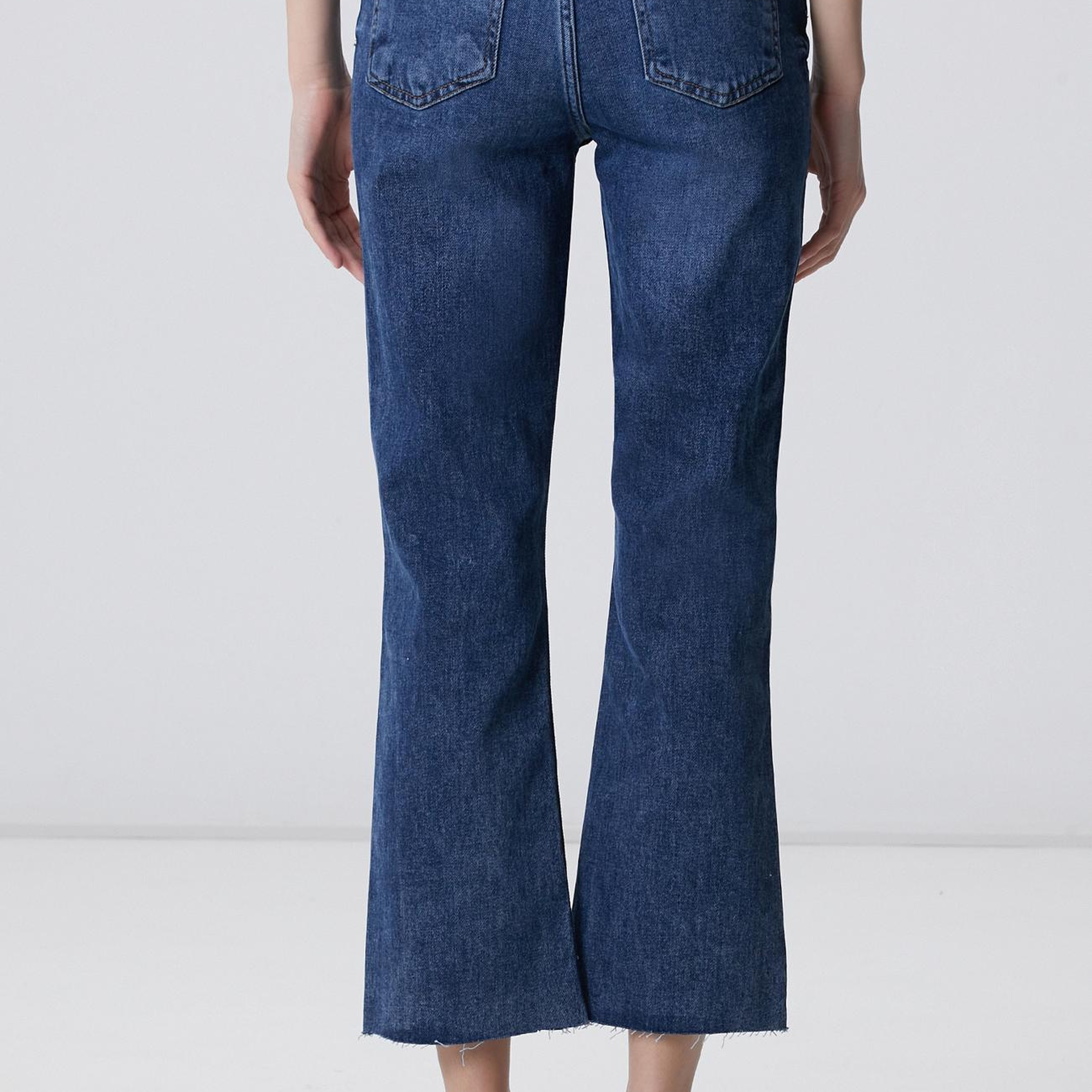 Network Kadın Indigo Kesik Paça Denim Pantolon