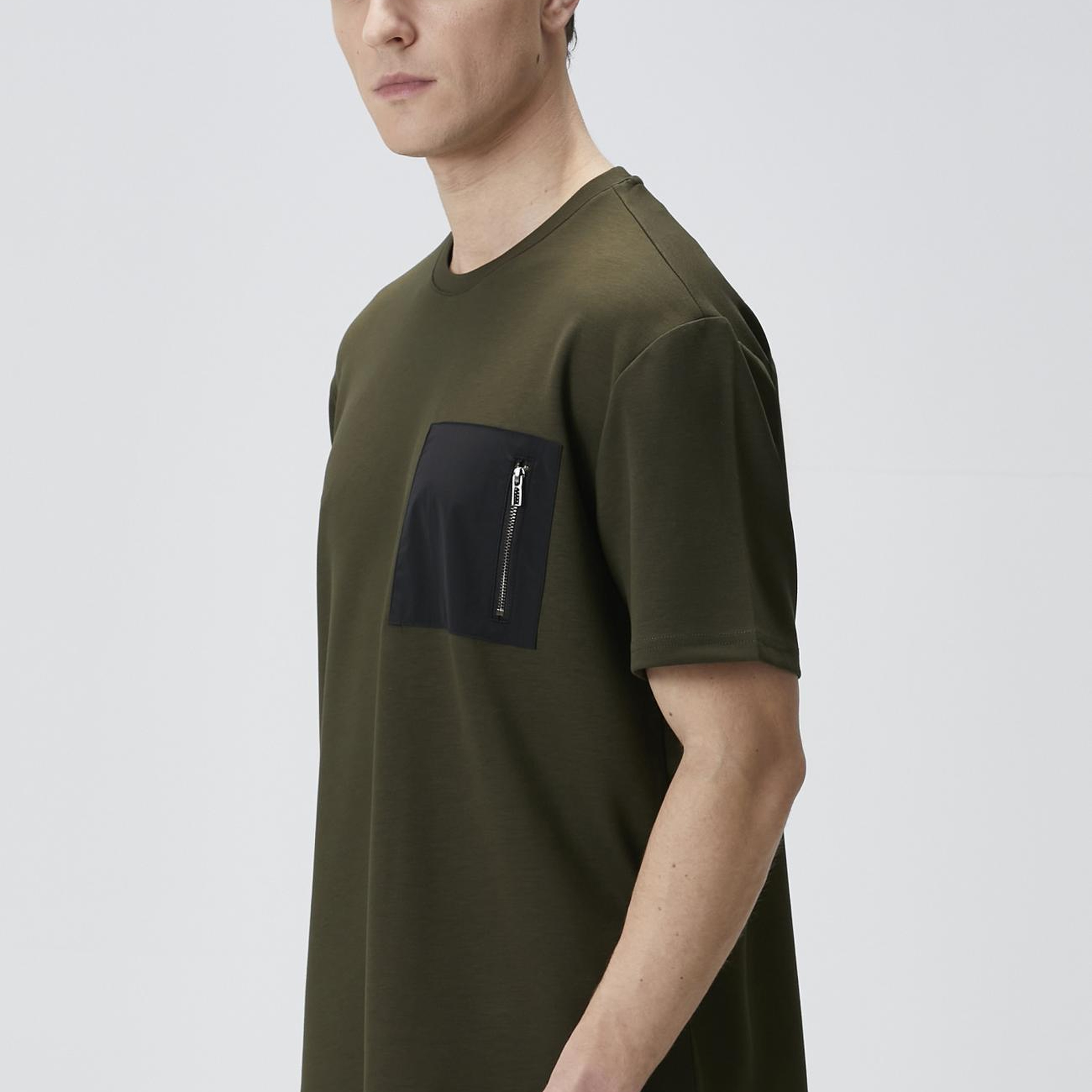 Network Erkek Comfort Fit Haki Göğüs Cep Detaylı T-shirt